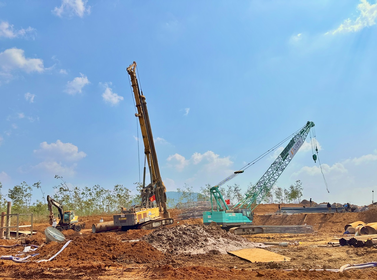 Cao tốc Quy Nhơn - Pleiku: Chạy đua trước mùa mưa Tây nguyên- Ảnh 2. Cao tốc Quy Nhơn - Pleiku: Chạy đua trước mùa mưa Tây nguyên- Ảnh 2.