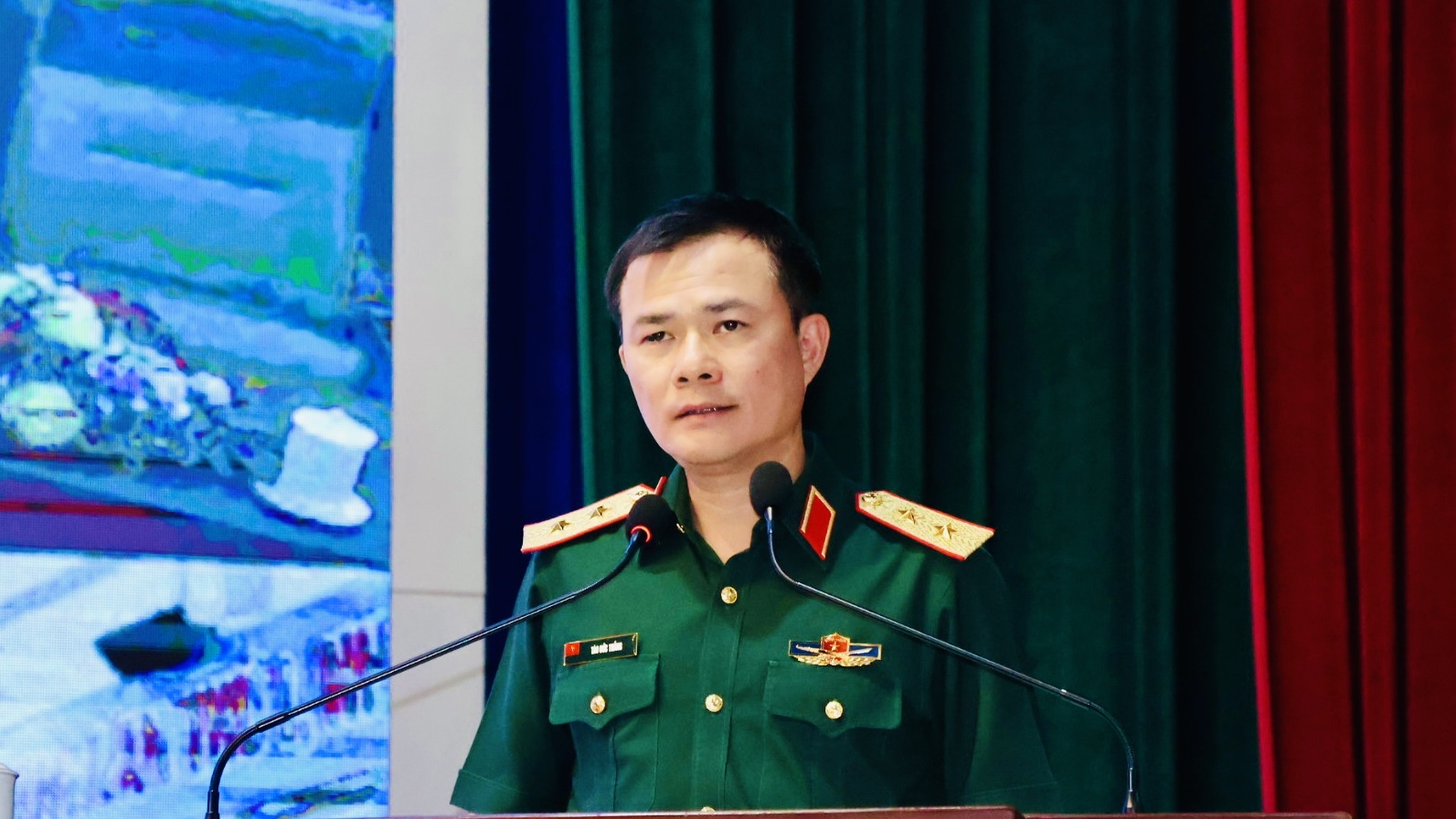 TP.HCM: Cử tri x&oacute;t xa khi c&aacute;c trụ sở d&ocirc;i dư bị hoang phế - Ảnh 1.