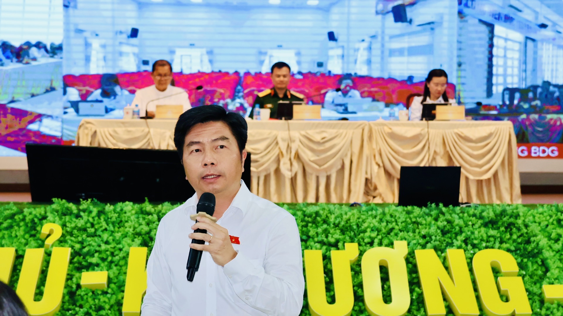 TP.HCM: Cử tri x&oacute;t xa khi c&aacute;c trụ sở d&ocirc;i dư bị hoang phế - Ảnh 2.
