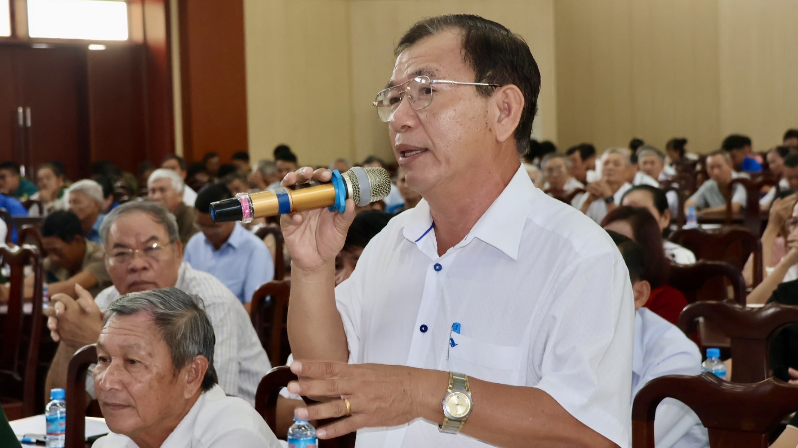TP.HCM: Cử tri x&oacute;t xa khi c&aacute;c trụ sở d&ocirc;i dư bị hoang phế - Ảnh 3.