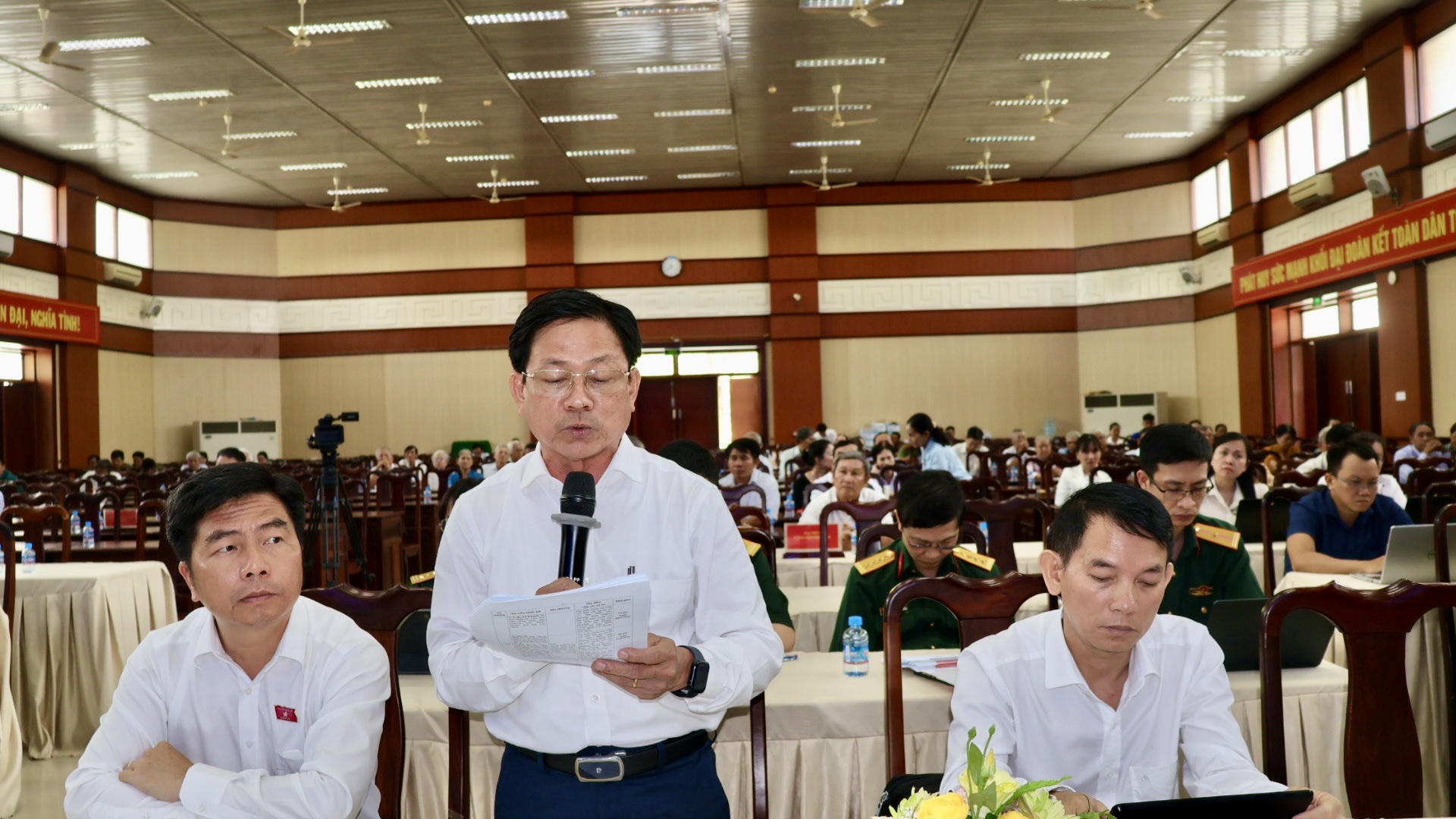 TP.HCM: Cử tri x&oacute;t xa khi c&aacute;c trụ sở d&ocirc;i dư bị hoang phế - Ảnh 4.