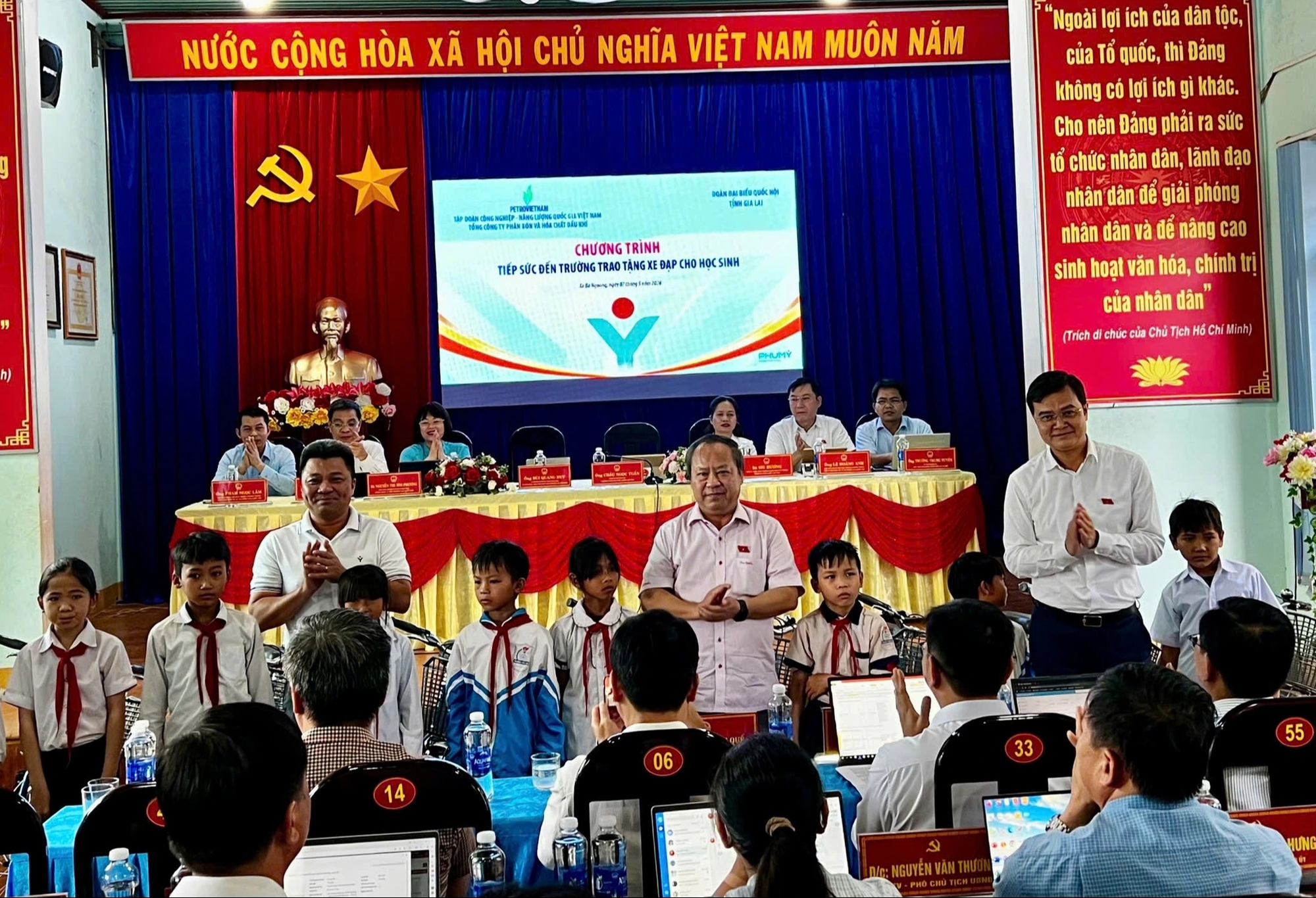 Thủ tục đất đai, nguồn nước tưới được cử tri trăn trở - Ảnh 5.