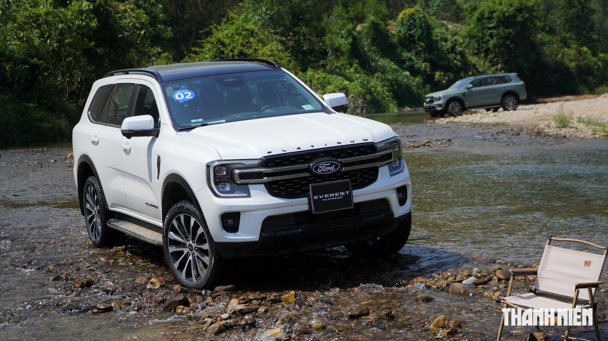 Ford Everest áp đảo phân khúc SUV 7 chỗ tại Việt Nam - Ảnh 1.