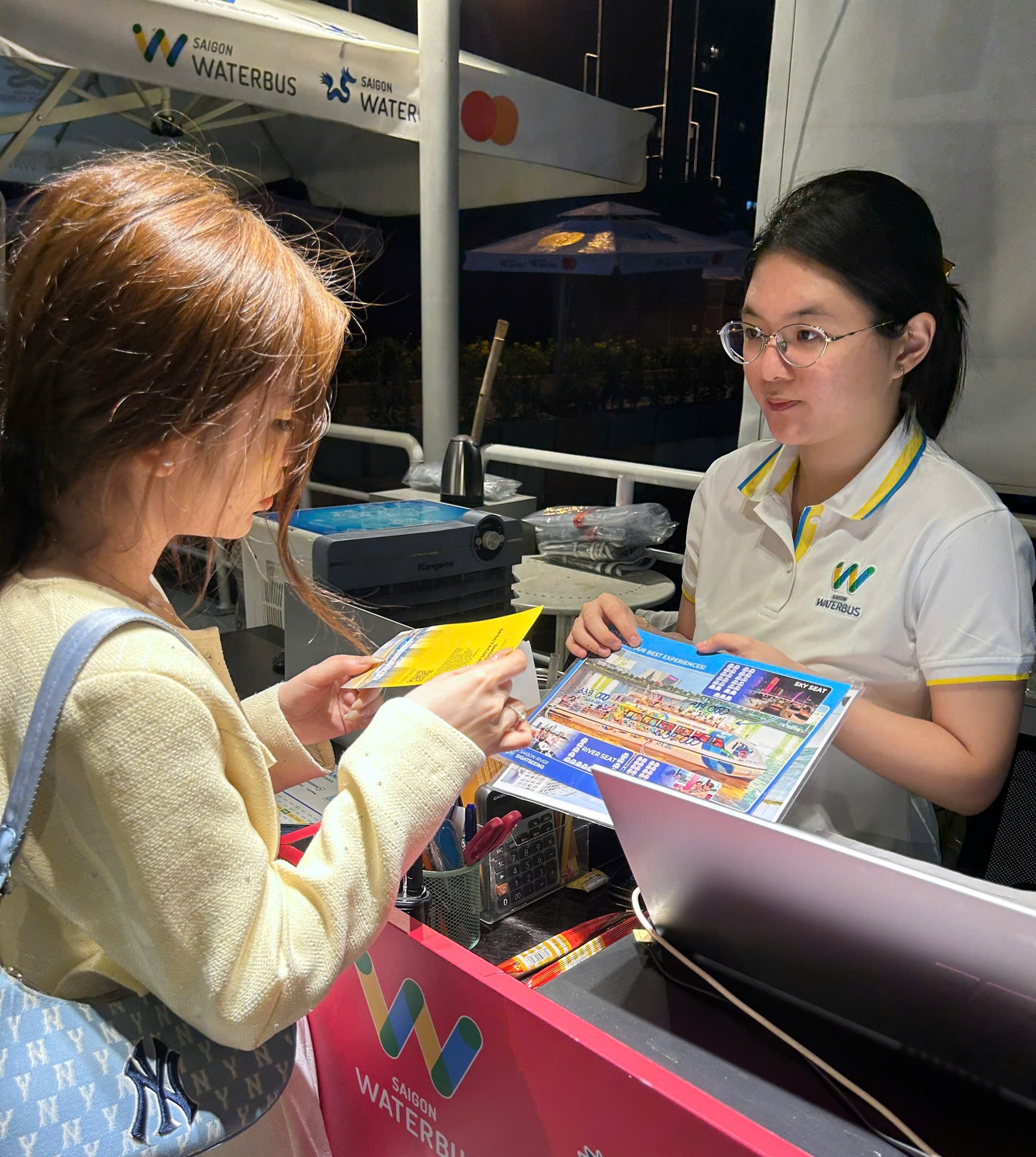 Bến t&agrave;u Ba Son c&oacute; g&igrave; m&agrave; giới trẻ TP.HCM rủ nhau check-in view 'triệu đ&ocirc;'? - Ảnh 8.