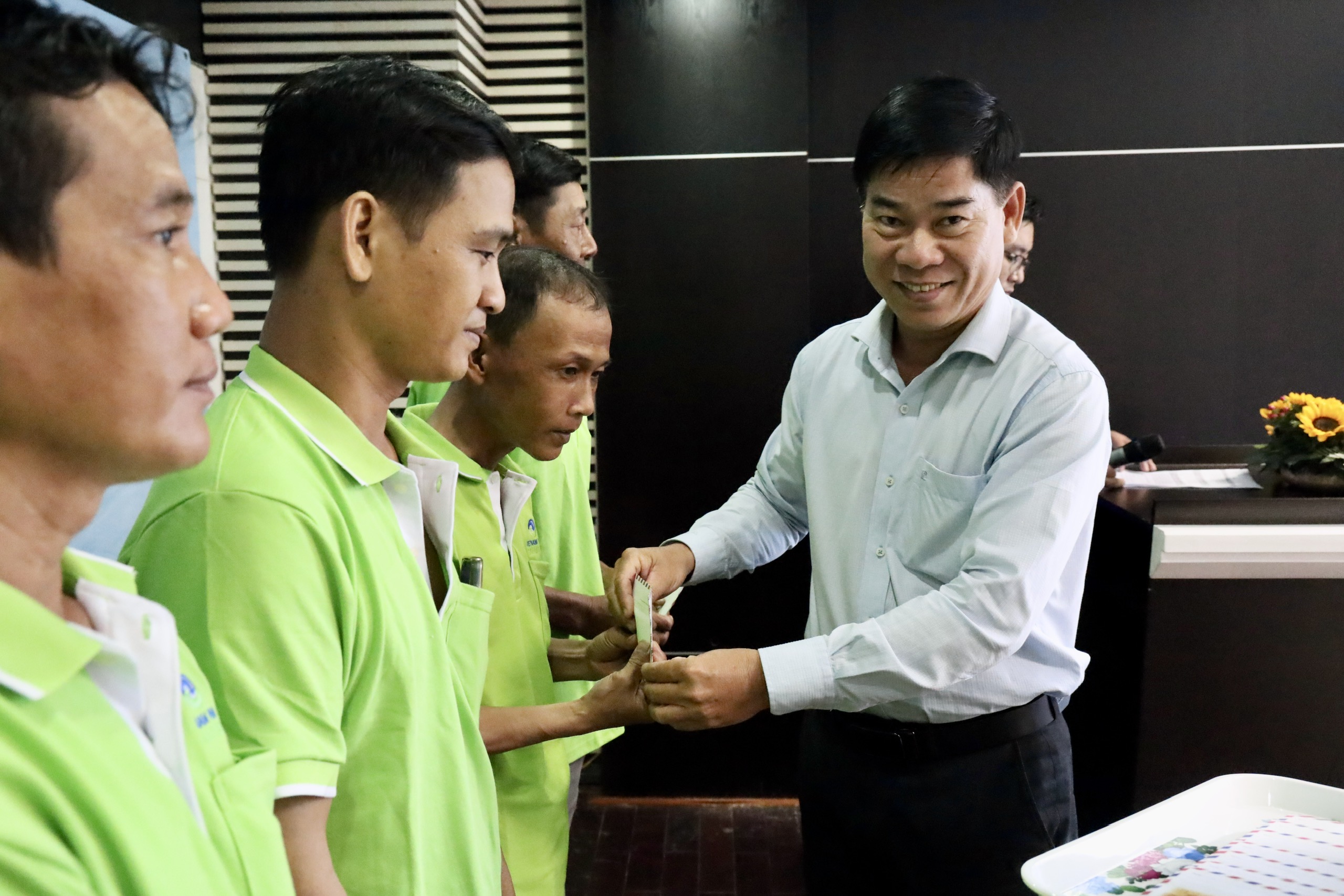 Công ty VWS tăng tốc chăm lo cho người lao động trong Tháng Công nhân- Ảnh 2.