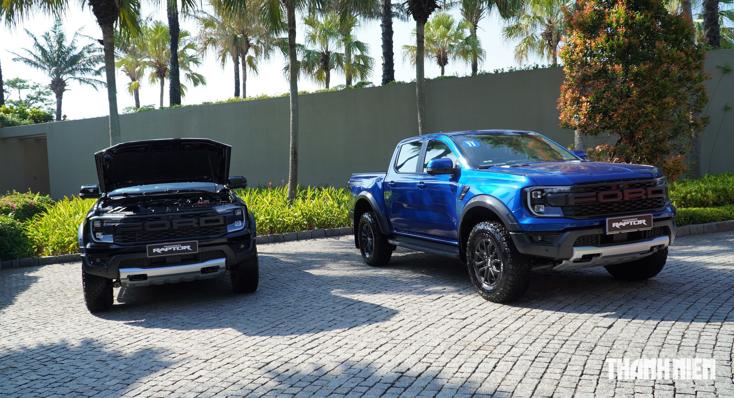 Ford Ranger Raptor m&aacute;y xăng gi&aacute; 1,448 tỉ tại Việt Nam, c&oacute; g&igrave; chinh phục 'd&acirc;n chơi'? - Ảnh 7.