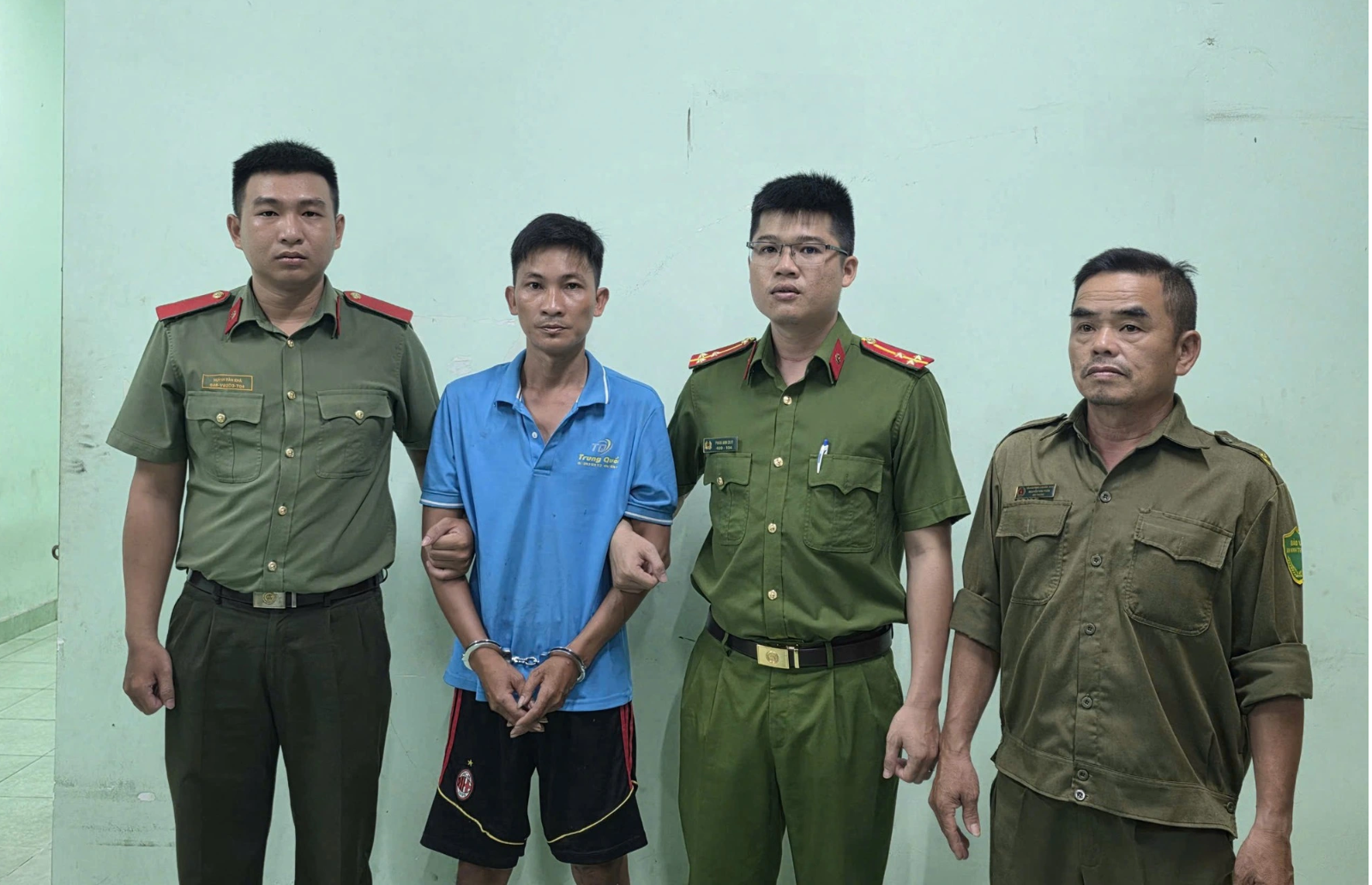 C&aacute;c vụ bạo h&agrave;nh li&ecirc;n quan đến cha dượng, mẹ kế l&agrave;m tổn thương lớn với trẻ - Ảnh 2.