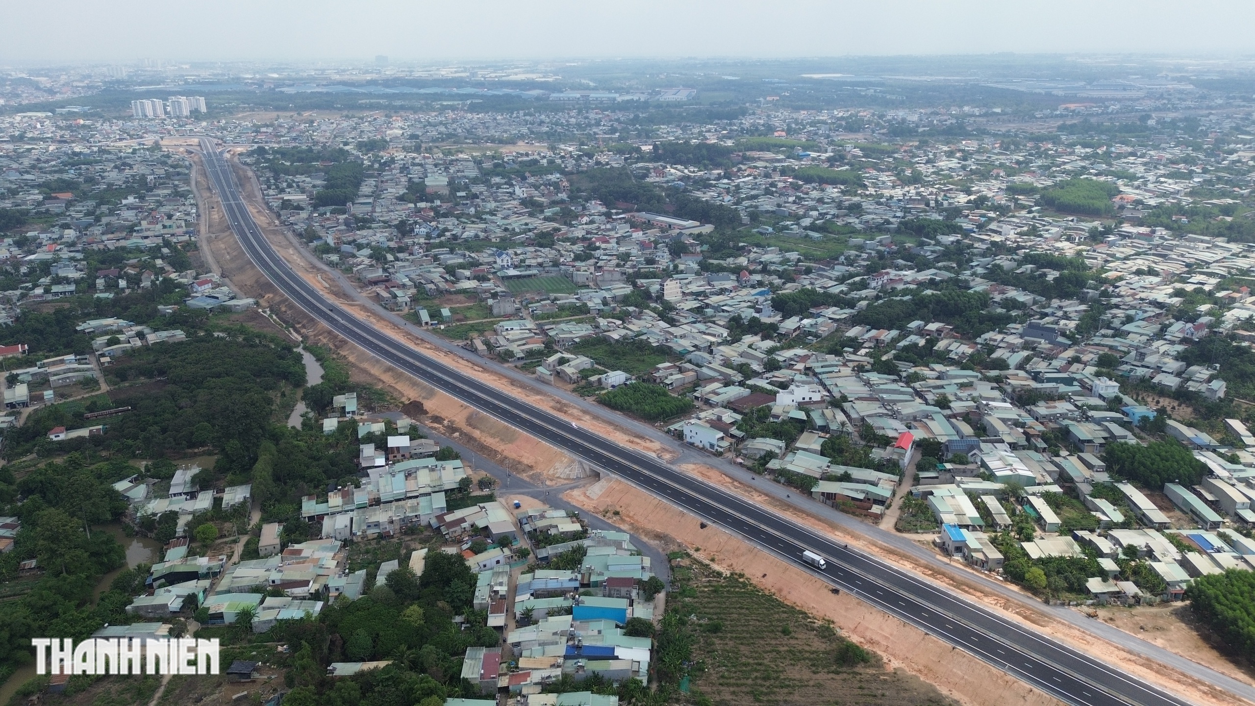 Cao tốc Bi&ecirc;n H&ograve;a - Vũng T&agrave;u sắp về đ&iacute;ch, chuẩn bị th&ocirc;ng xe to&agrave;n tuyến - Ảnh 3.
