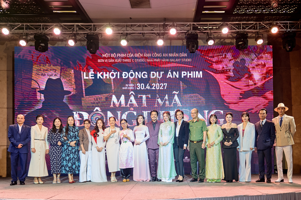 Diễn vi&ecirc;n 'Mưa đỏ' đ&oacute;ng phim t&igrave;nh b&aacute;o c&ugrave;ng Ninh Dương Lan Ngọc, Quang Tuấn - Ảnh 2.