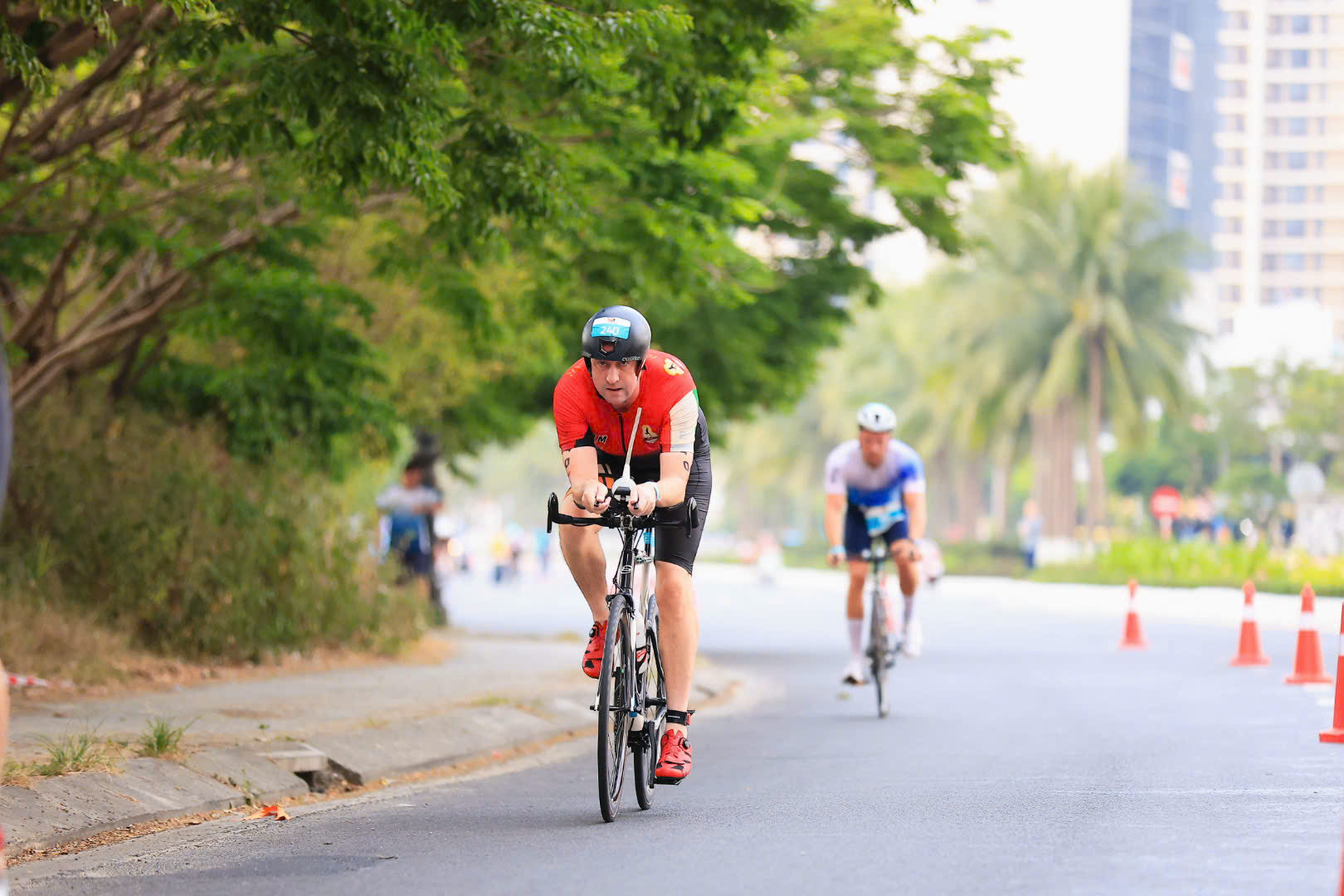 'Tượng đ&agrave;i' IRONMAN Mark Allen khuấy động đường đua tại Đ&agrave; Nẵng- Ảnh 6.