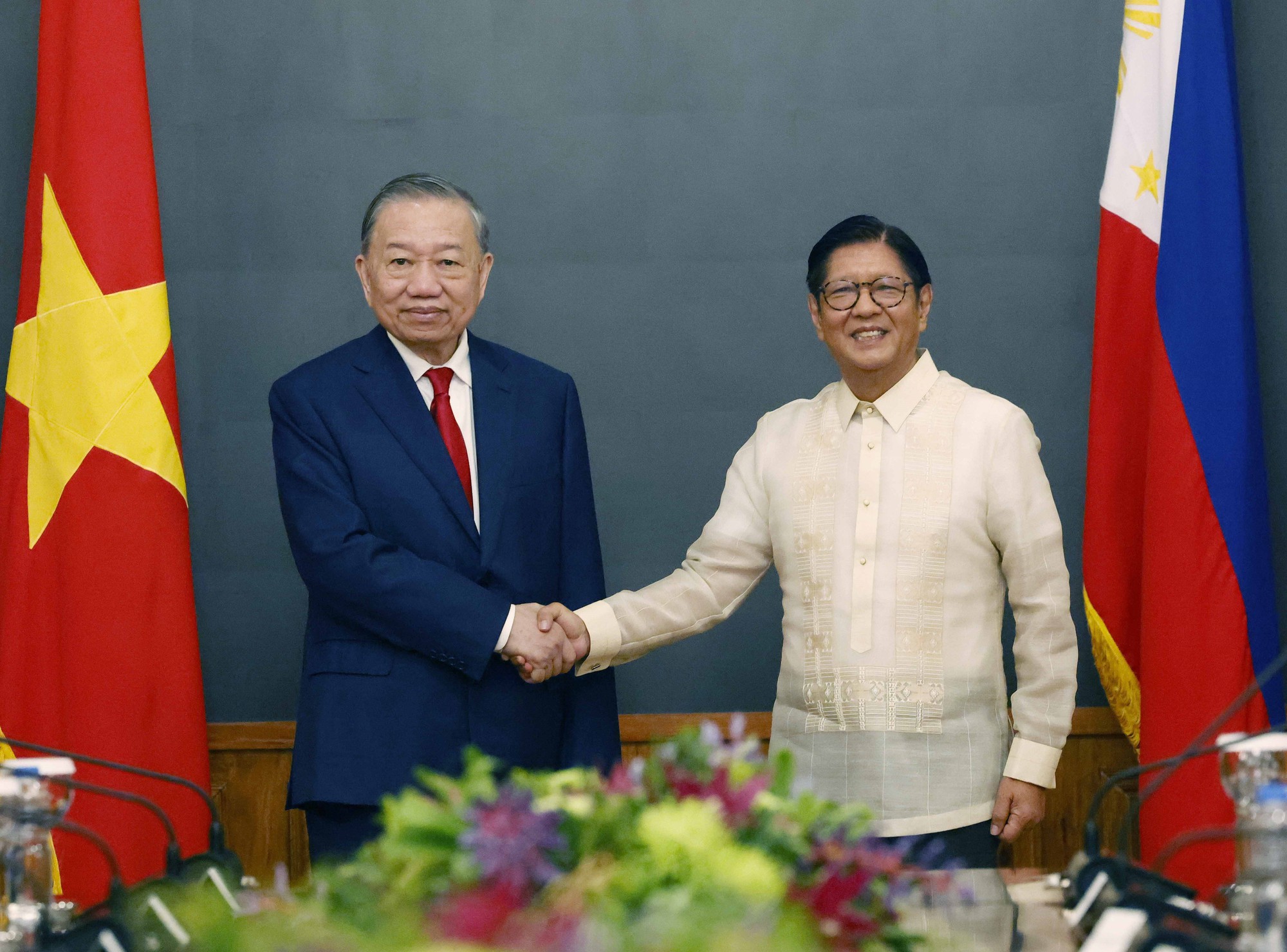 Việt Nam - Philippines nâng tầm quan hệ lên Đối tác chiến lược tăng cường- Ảnh 1. Việt Nam - Philippines nâng tầm quan hệ lên Đối tác chiến lược tăng cường- Ảnh 1.