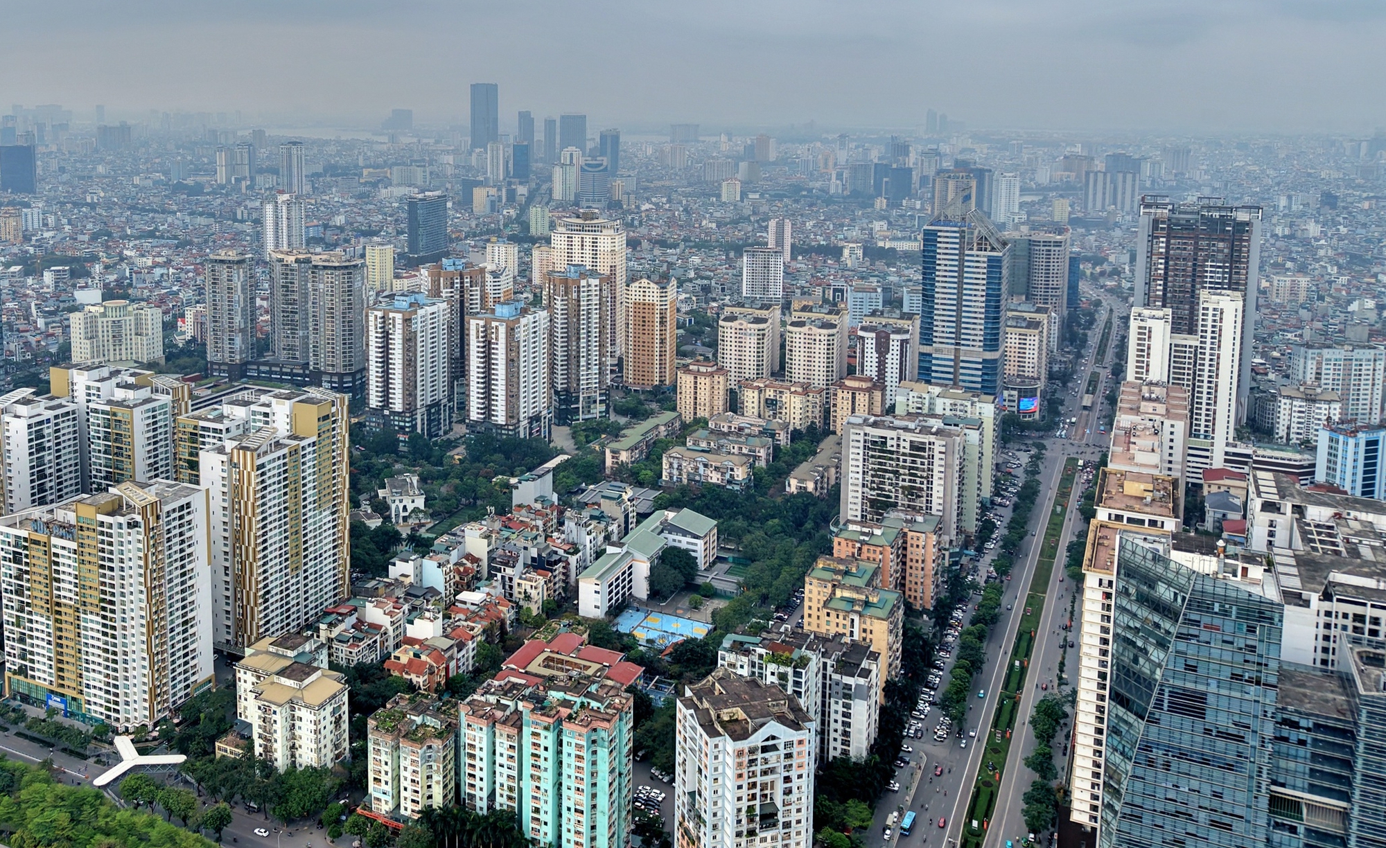 Đề xuất cán bộ ở Hà Nội được mua nhà ở xã hội không cần bốc thăm - Ảnh 1.