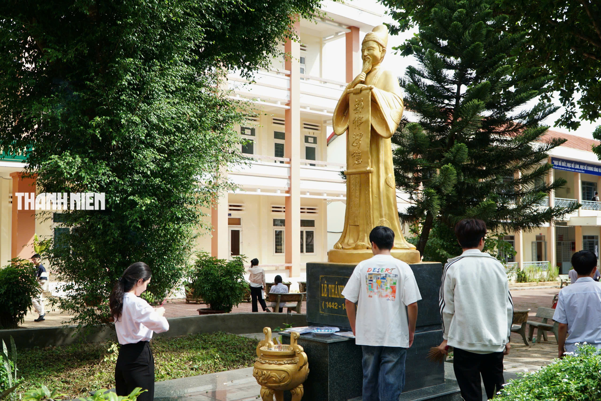 Sĩ tử Đắk Lắk trước kỳ thi tốt nghiệp: Ấm lòng những tiếp sức từ hậu phương - Ảnh 3.