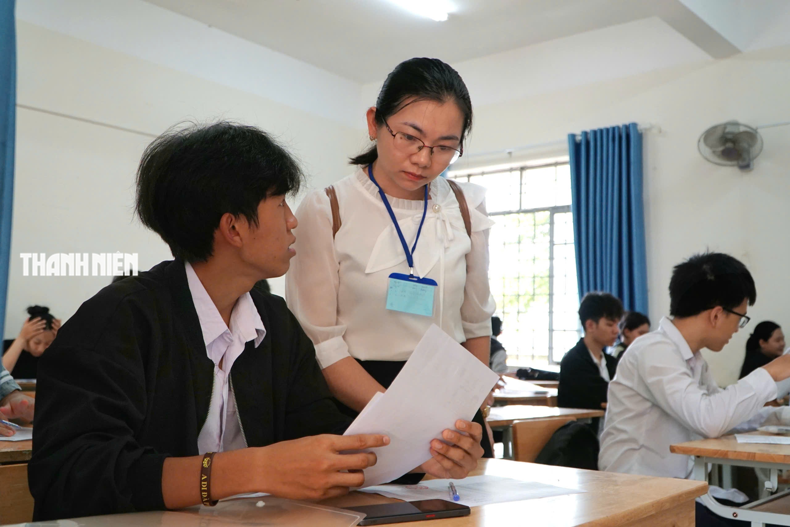 Sĩ tử Đắk Lắk trước kỳ thi tốt nghiệp: Ấm lòng những tiếp sức từ hậu phương - Ảnh 1.