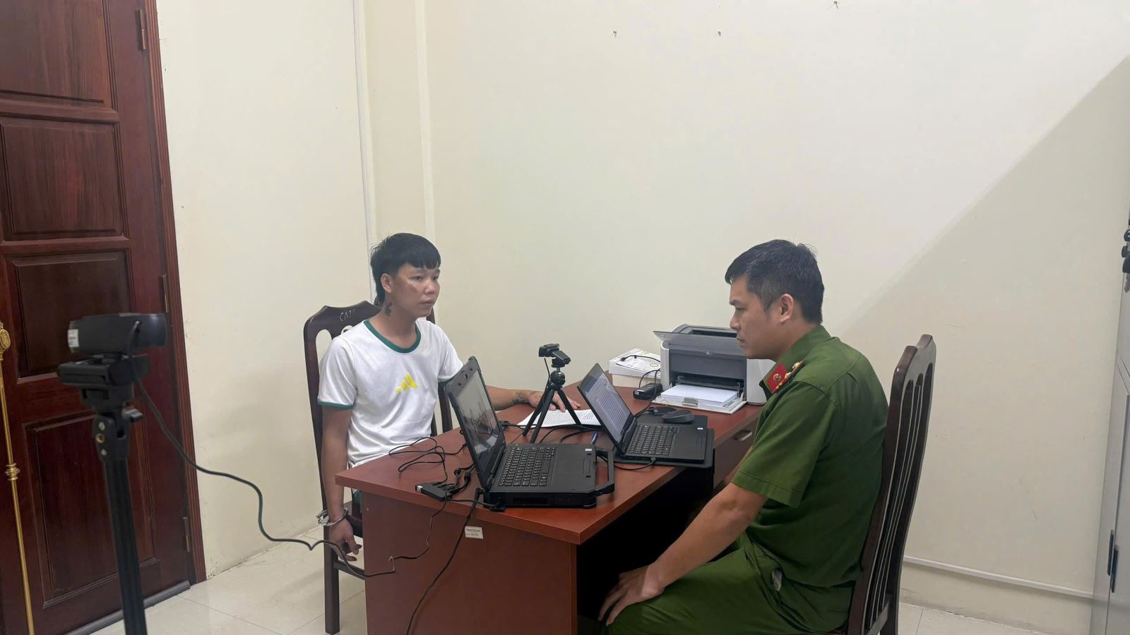 Tài xế dương tính ma túy, tông trọng thương trung tá CSGT- Ảnh 3. Tài xế dương tính ma túy, tông trọng thương trung tá CSGT- Ảnh 3.