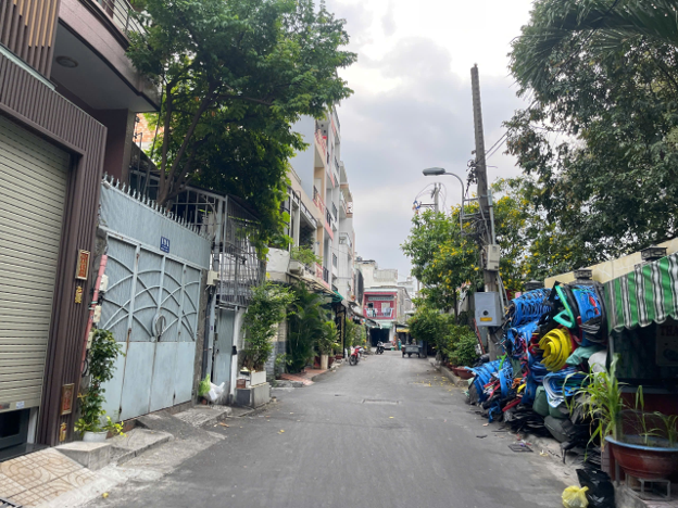 Ký ức 'mạng nhện' còn chăng chỉ là kỷ niệm - Ảnh 4.