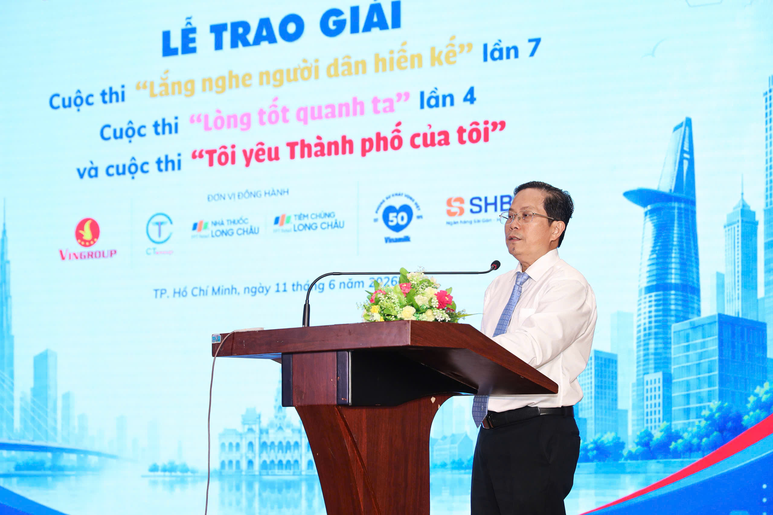 Báo Người Lao Động trao giải 3 cuộc thi lớn - Ảnh 2.