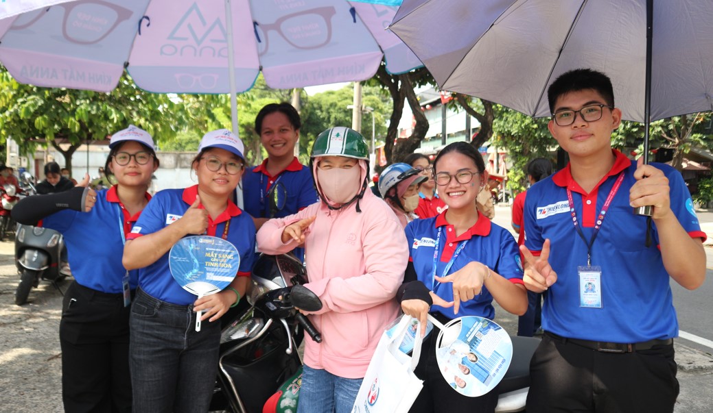 Quên giấy tờ, đi lộn điểm thi: Những pha 'thót tim' ở kỳ thi tốt nghiệp THPT - Ảnh 3. Quên giấy tờ, đi lộn điểm thi: Những pha 'thót tim' ở kỳ thi tốt nghiệp THPT - Ảnh 3.