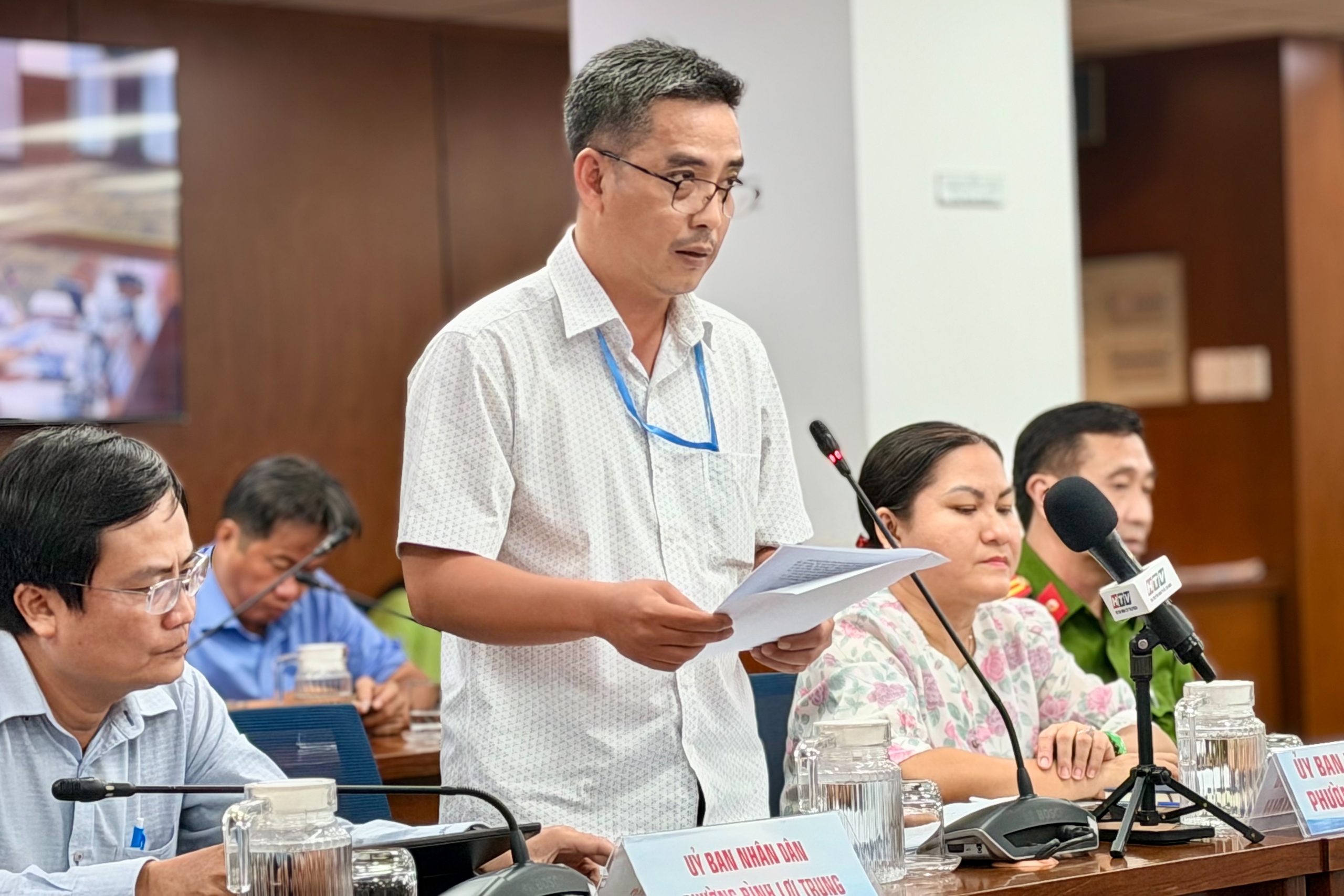 TP.HCM: Dân bức xúc bồi thường đất quốc lộ 13 sai quy định, phường Hiệp Bình nói gì? - Ảnh 1.