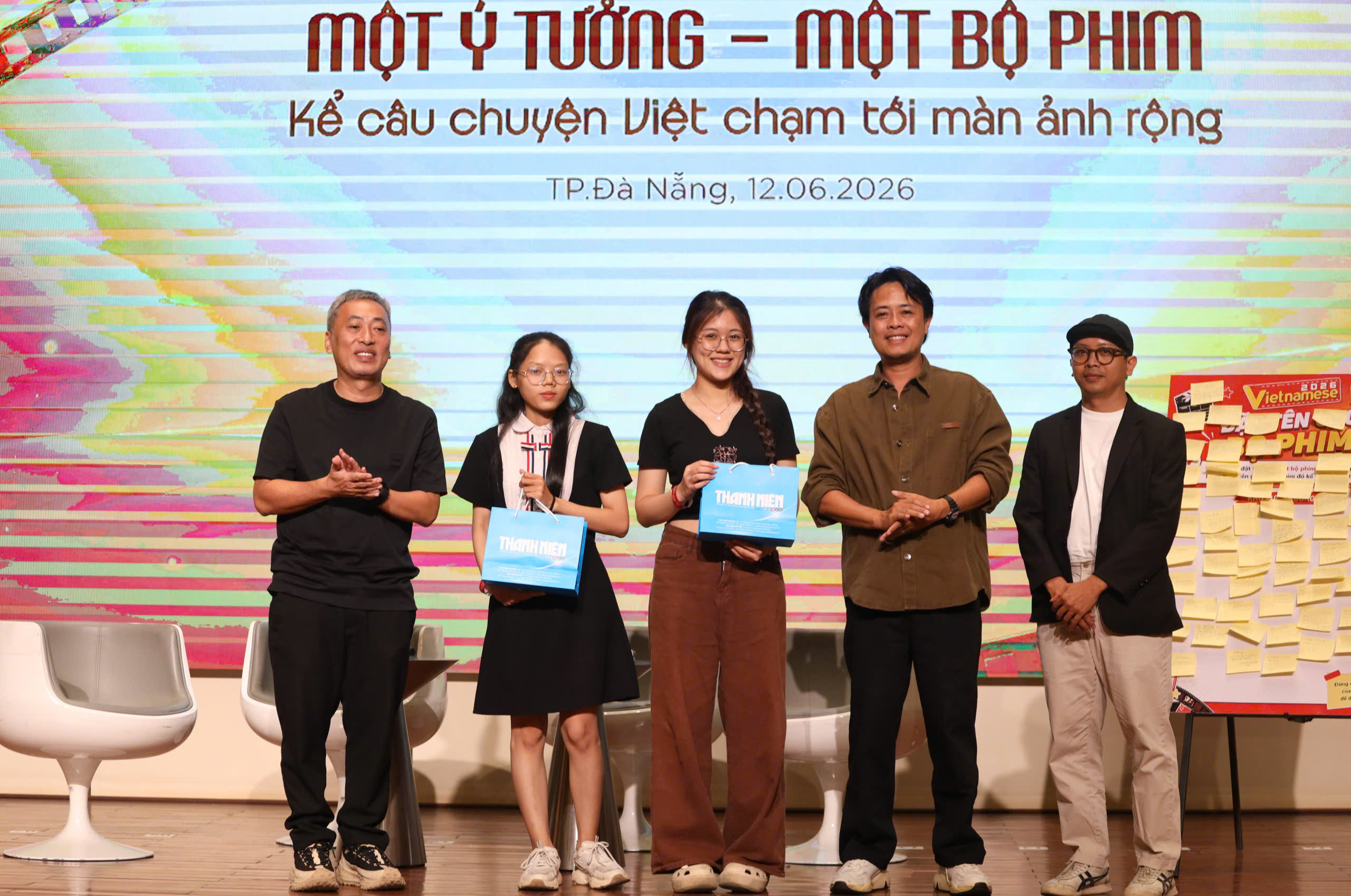 Đạo diễn Lê Thiện Viễn: Không ai kể câu chuyện hay hơn người đã sống trong nó- Ảnh 3. Đạo diễn Lê Thiện Viễn: Không ai kể câu chuyện hay hơn người đã sống trong nó- Ảnh 3.