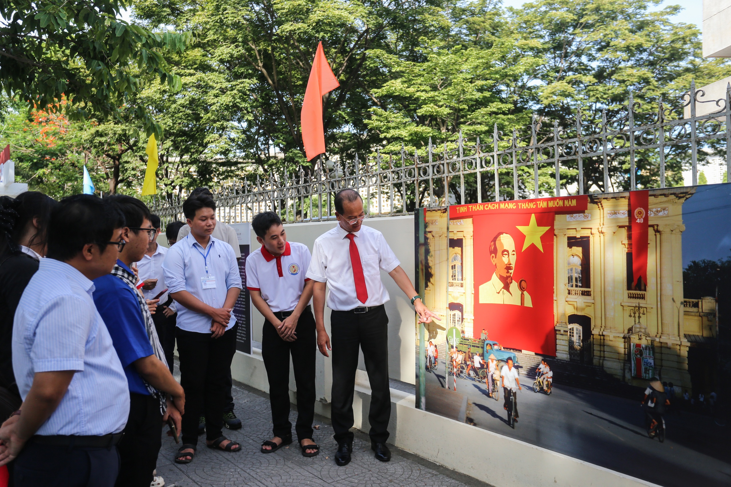 Những hình ảnh vô giá về Việt Nam xưa- Ảnh 1. Những hình ảnh vô giá về Việt Nam xưa- Ảnh 1.
