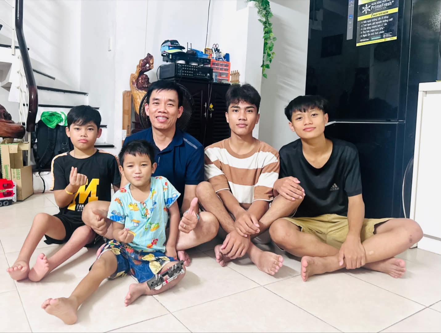 'Ông bụt' viết chuyện cổ tích giữa đại ngàn - Ảnh 7.
