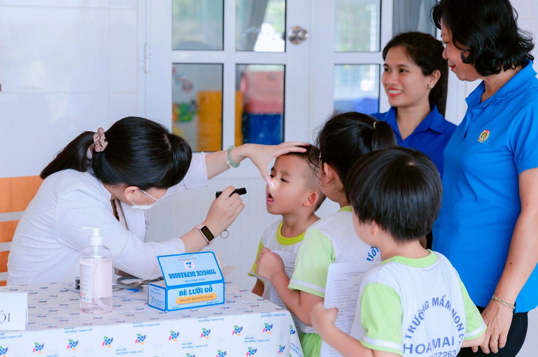 Hơn 2,3 triệu người dân TP.HCM đã có dữ liệu sức khỏe - Ảnh 1.