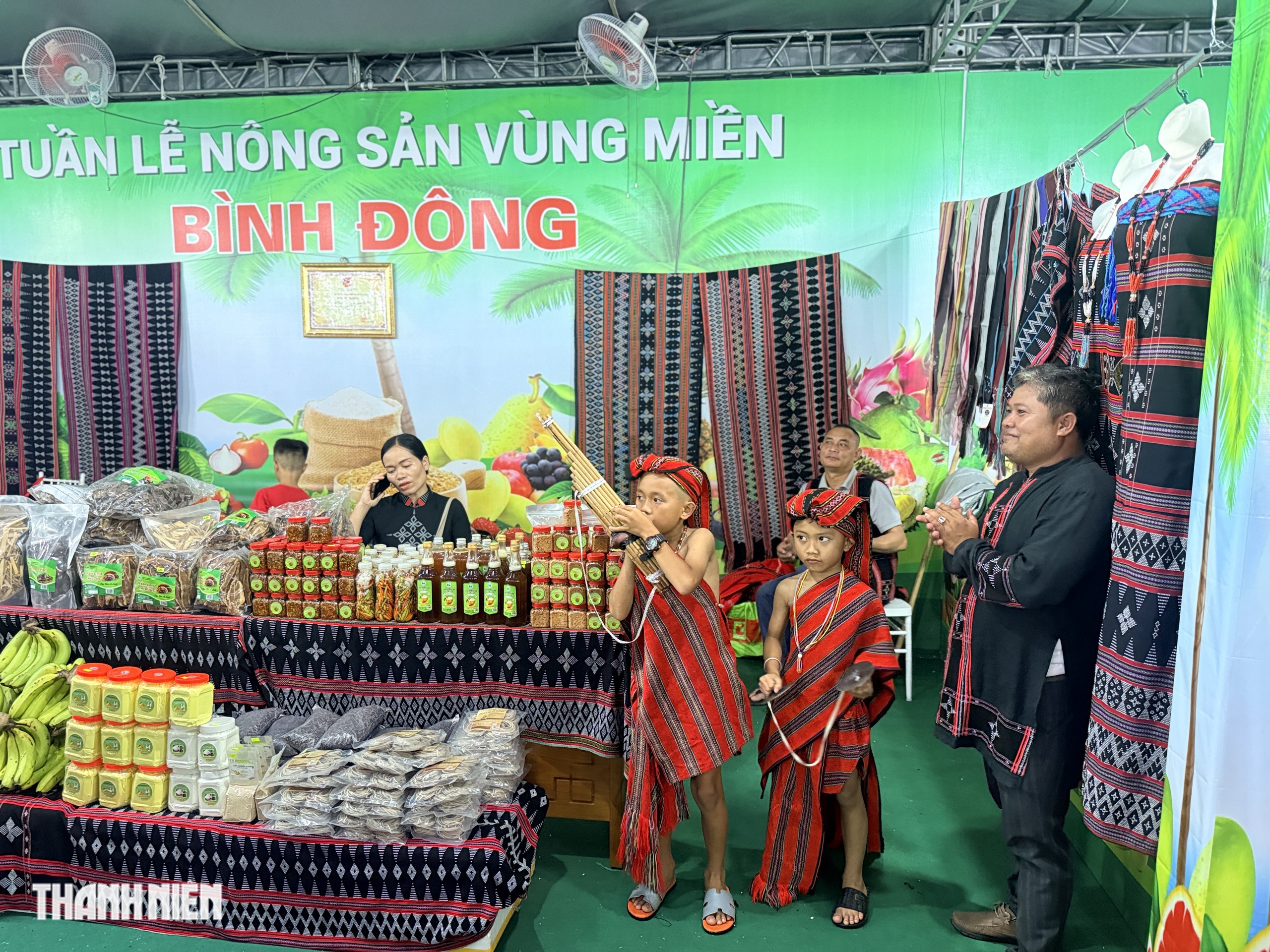Loạt trái cây độc lạ hút khách tại tuần lễ nông sản vùng miền Bình Đông- Ảnh 4. Loạt trái cây độc lạ hút khách tại tuần lễ nông sản vùng miền Bình Đông- Ảnh 4.