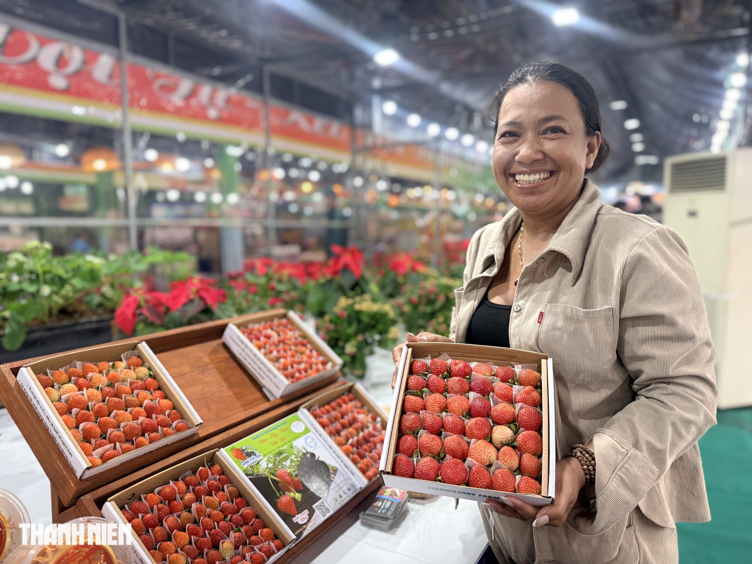 Loạt trái cây độc lạ hút khách tại tuần lễ nông sản vùng miền Bình Đông- Ảnh 9. Loạt trái cây độc lạ hút khách tại tuần lễ nông sản vùng miền Bình Đông- Ảnh 9.
