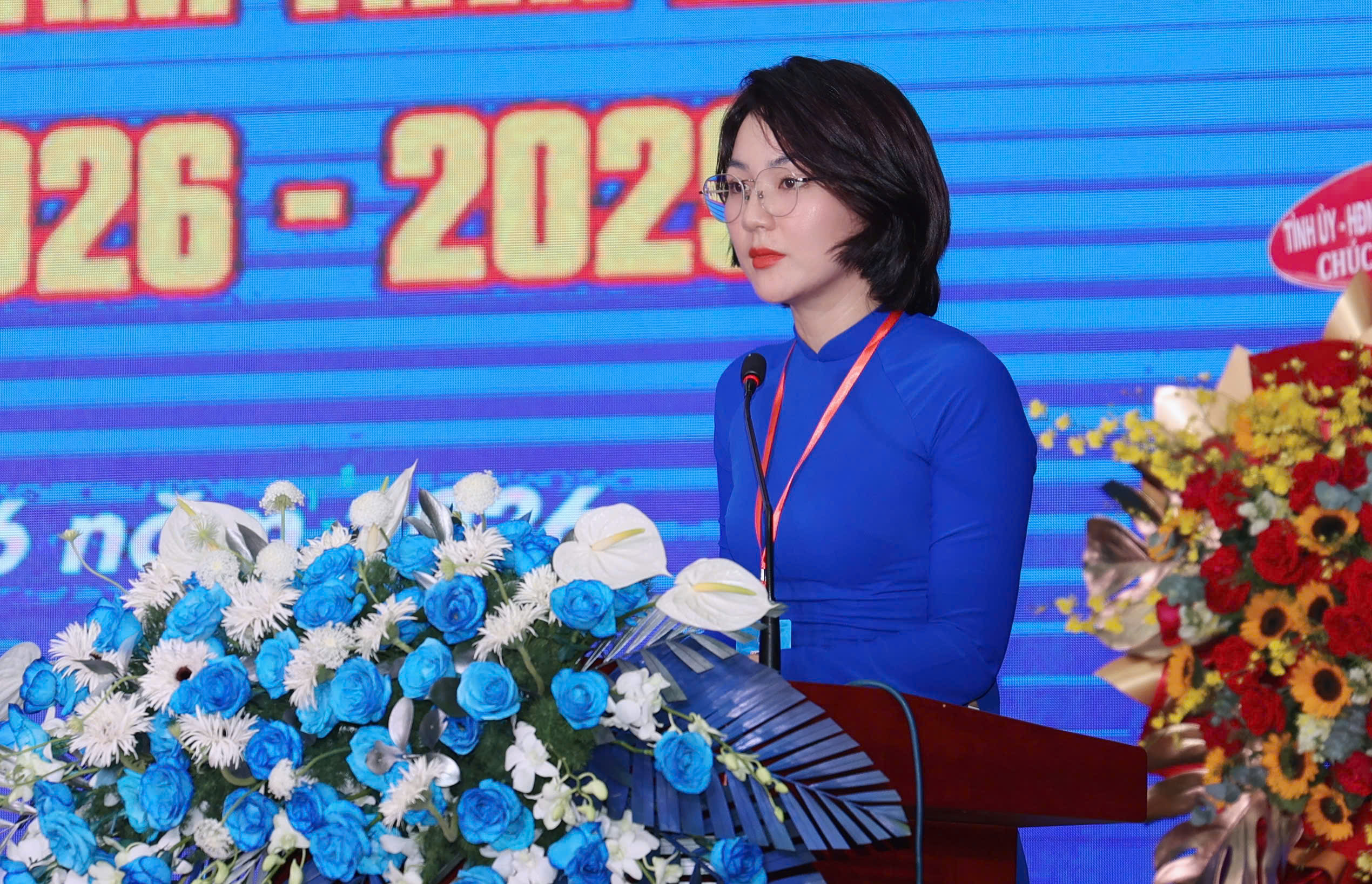 Chị Tô Thị Tuyết Ngân giữ chức Chủ tịch Hội Liên hiệp thanh niên Việt Nam tỉnh Khánh Hòa- Ảnh 4. Chị Tô Thị Tuyết Ngân giữ chức Chủ tịch Hội Liên hiệp thanh niên Việt Nam tỉnh Khánh Hòa- Ảnh 4.