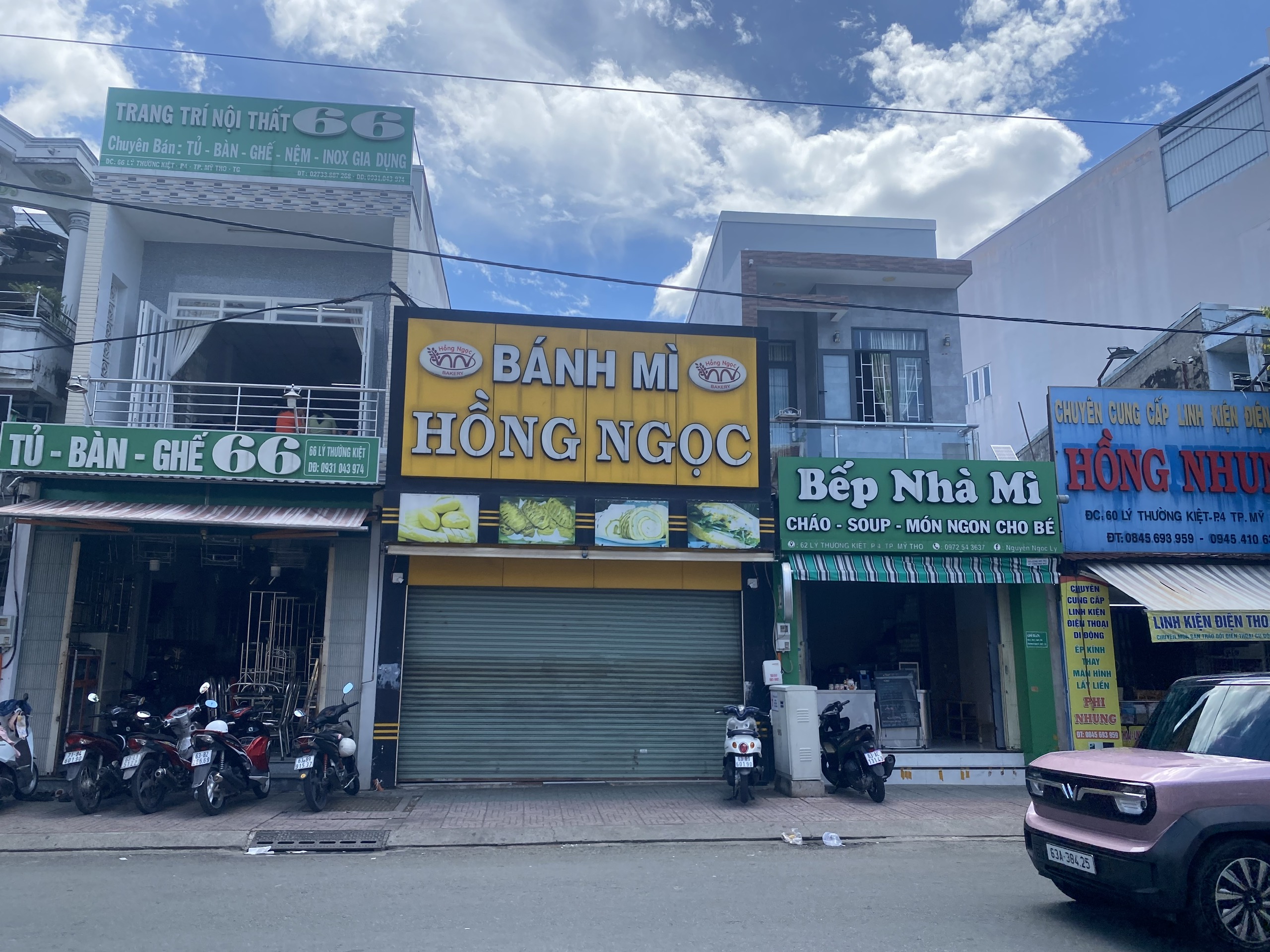 Hàng chục người nghi bị ngộ độc sau khi ăn bánh mì Hồng Ngọc 37- Ảnh 1.