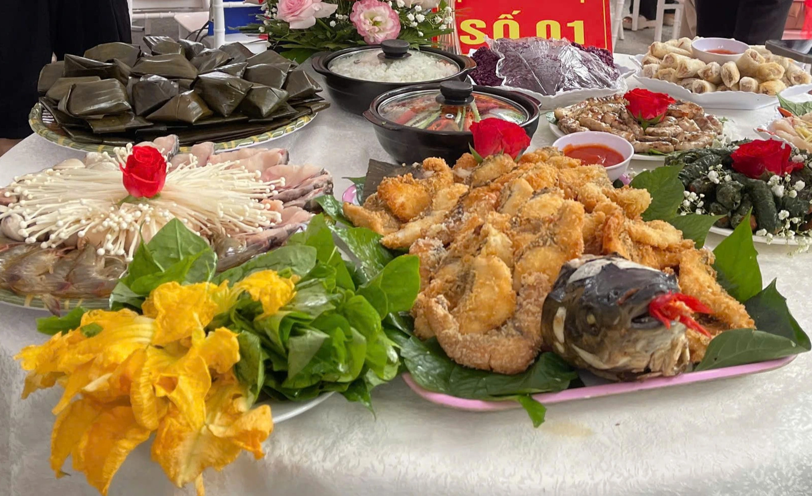 Thi "hoa hậu cá trắm" ở Phong Nha - Ảnh 8.