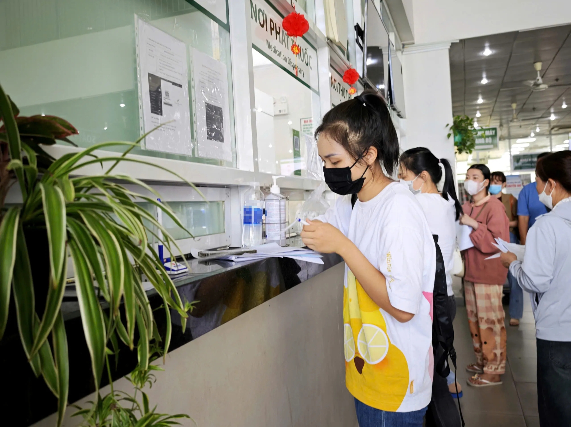 TP.HCM chốt giá khám sức khỏe toàn dân, không quá 350.000 đồng/người- Ảnh 1. TP.HCM chốt giá khám sức khỏe toàn dân, không quá 350.000 đồng/người- Ảnh 1.