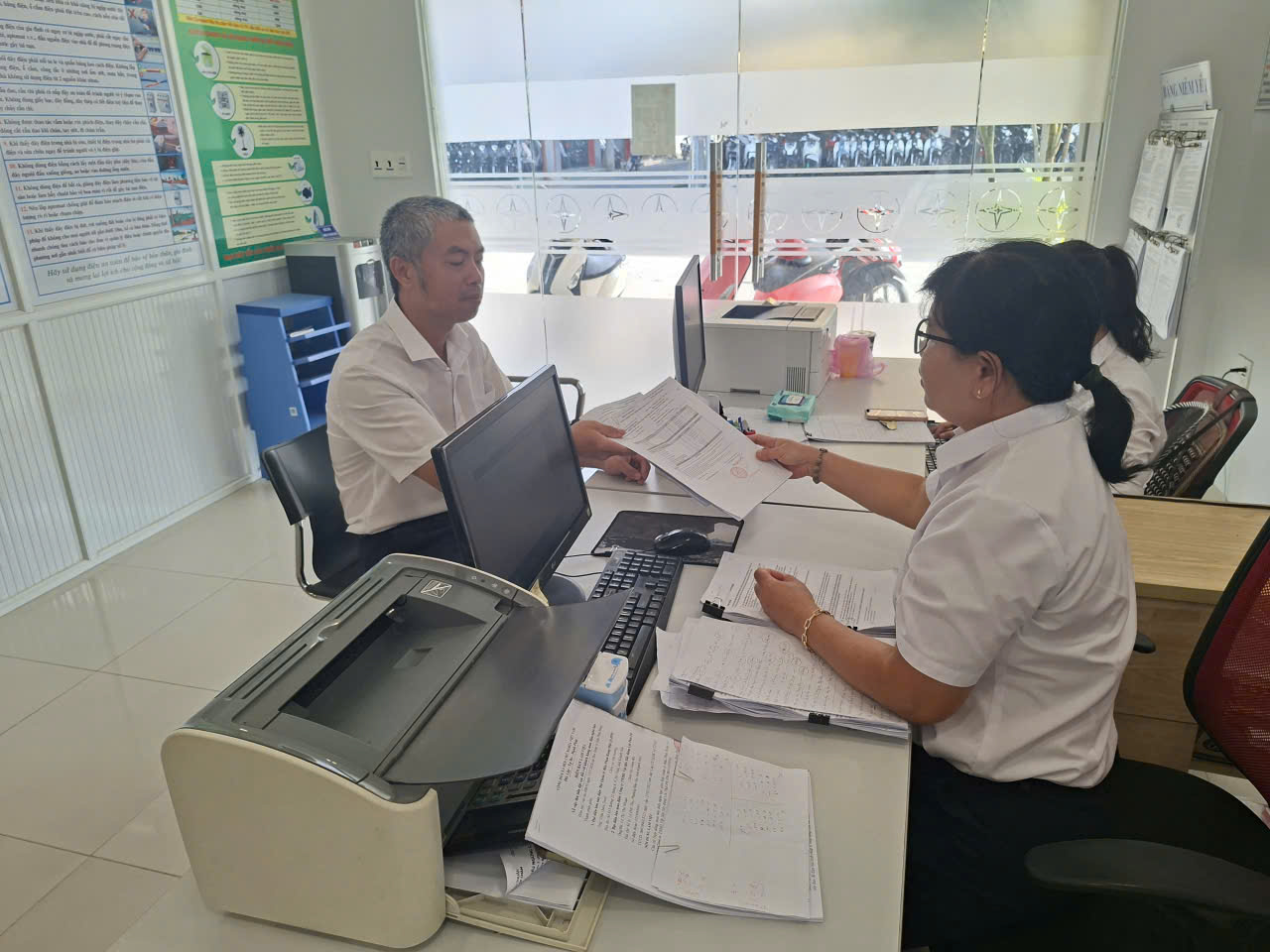 Công ty Điện lực Khánh Hòa nỗ lực bảo đảm nguồn điện mùa khô năm 2026 - Ảnh 2.
