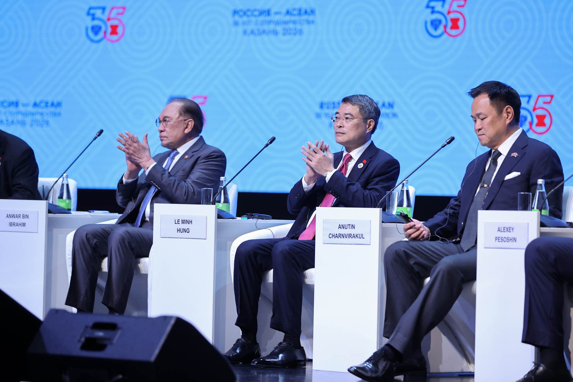 Việt Nam sẵn sàng cùng Nga và ASEAN biến lòng tin thành động lực tăng trưởng mới- Ảnh 2. Việt Nam sẵn sàng cùng Nga và ASEAN biến lòng tin thành động lực tăng trưởng mới- Ảnh 2.