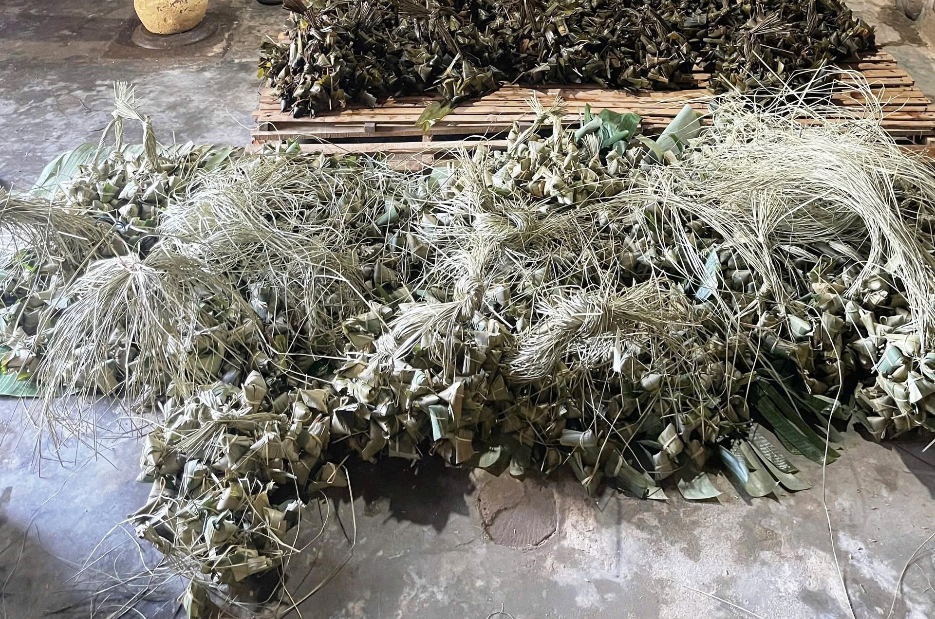 Đà Nẵng: Thu giữ 3.000 bánh ú tro chứa hàn the chuẩn bị bán ra thị trường- Ảnh 1. Đà Nẵng: Thu giữ 3.000 bánh ú tro chứa hàn the chuẩn bị bán ra thị trường- Ảnh 1.