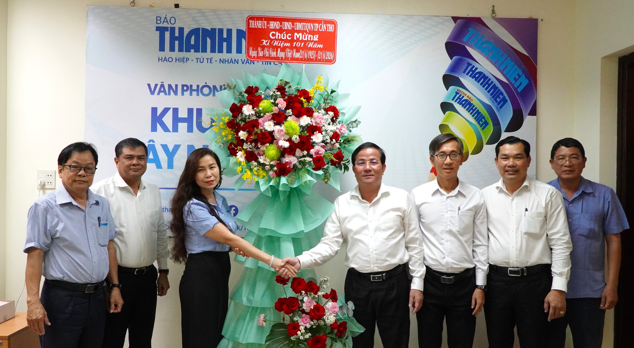 Cần Thơ mong Báo Thanh Niên đồng hành cùng định hướng phát triển- Ảnh 1. Cần Thơ mong Báo Thanh Niên đồng hành cùng định hướng phát triển- Ảnh 1.