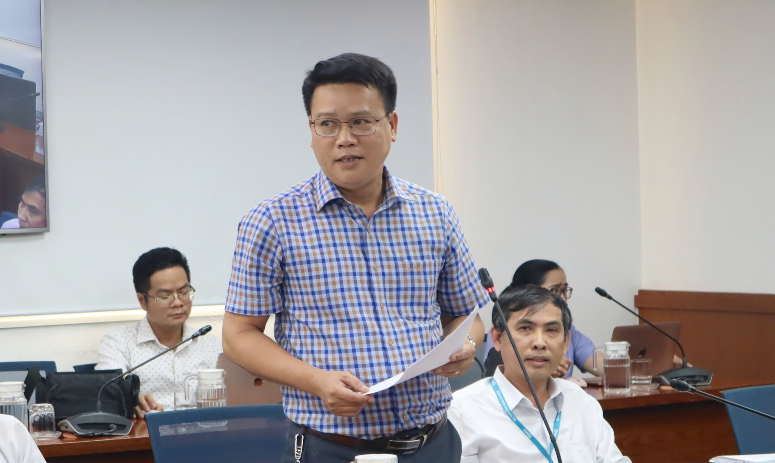 Sân Thống Nhất gần 100 tuổi ở TP.HCM thay đổi ra sao sau 3 tháng nâng cấp? - Ảnh 3.
