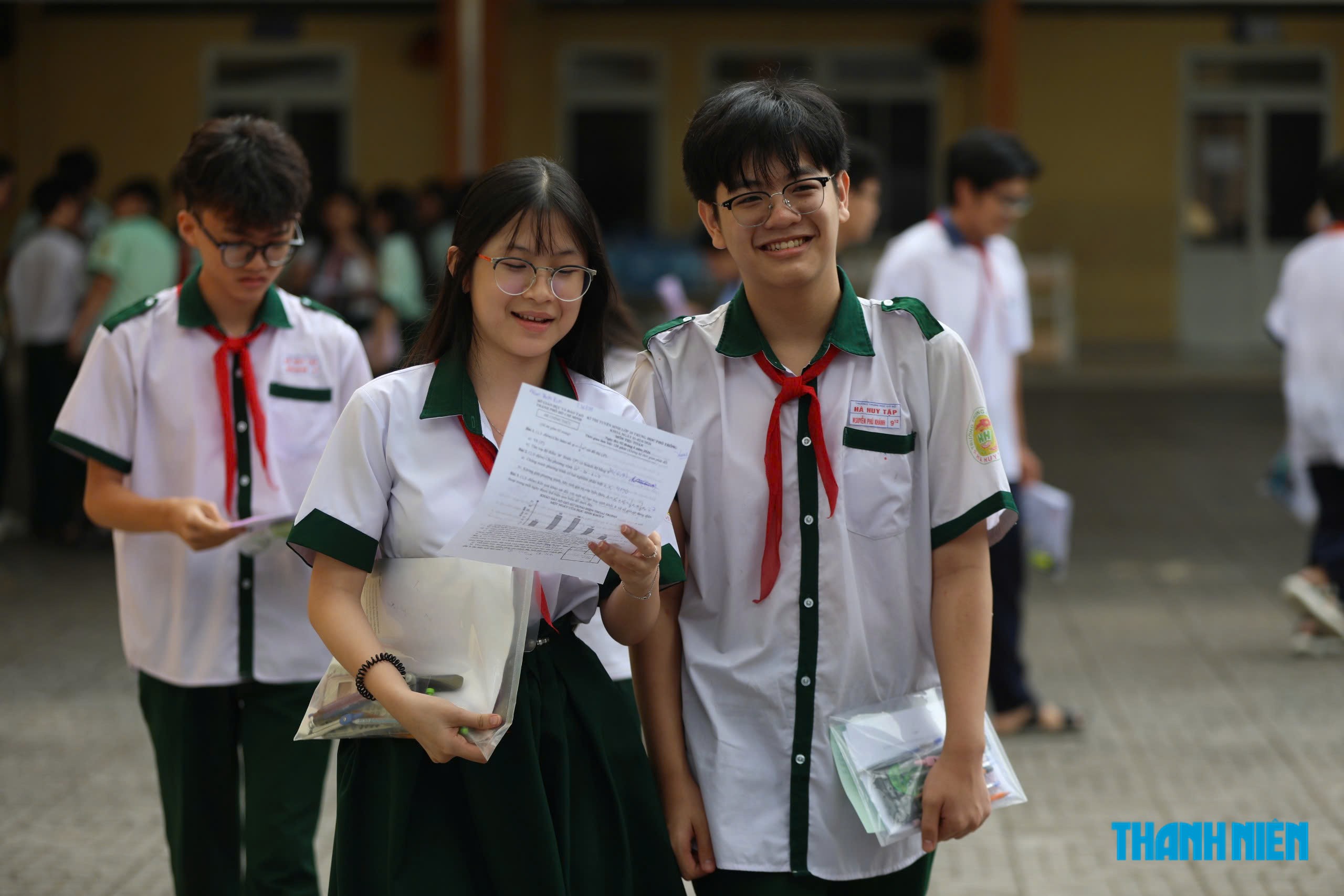 Phụ huynh, học sinh TP.HCM chọn môn thi lớp 10 ra sao khi Bộ lấy ý kiến? - Ảnh 3.