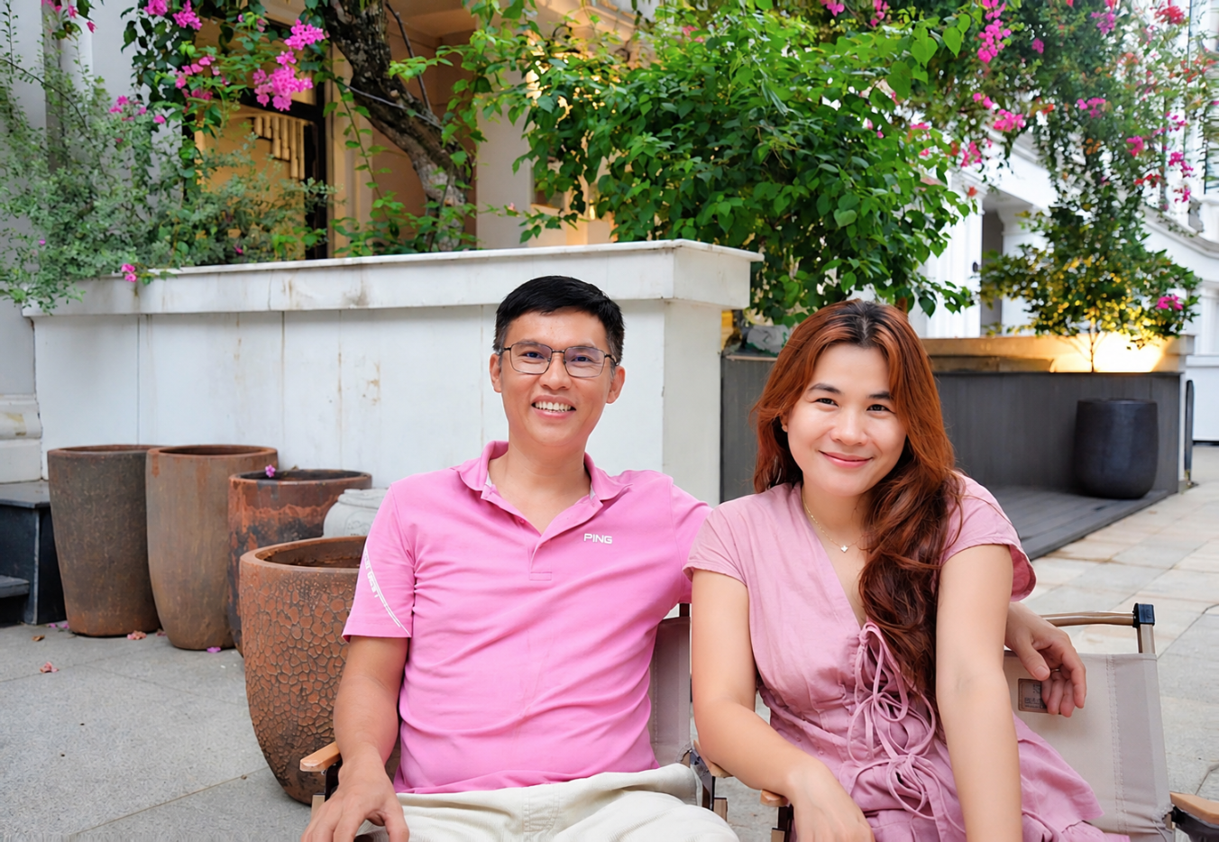Chuyện tình xúc động sau bụi hoa giấy phủ kín 5 tầng ở 'phố nhà giàu' TP.HCM - Ảnh 5.