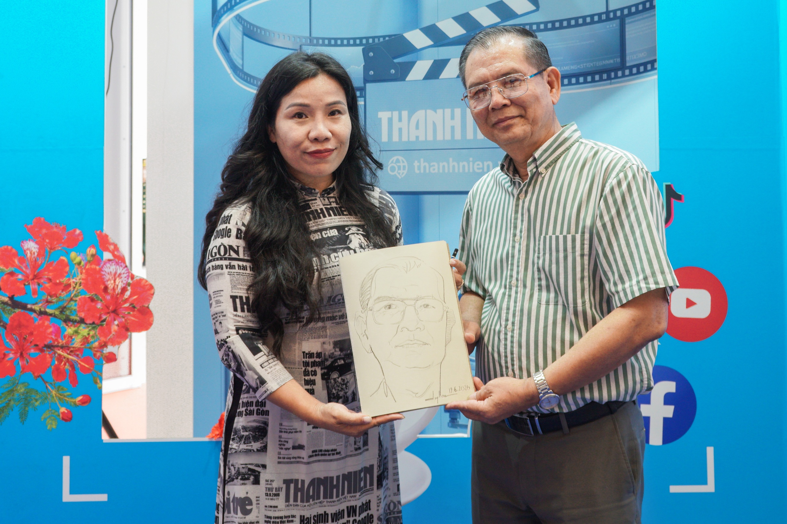 Gian trưng b&agrave;y của B&aacute;o Thanh Ni&ecirc;n g&acirc;y ấn tượng tại Hội B&aacute;o to&agrave;n quốc - Ảnh 10.