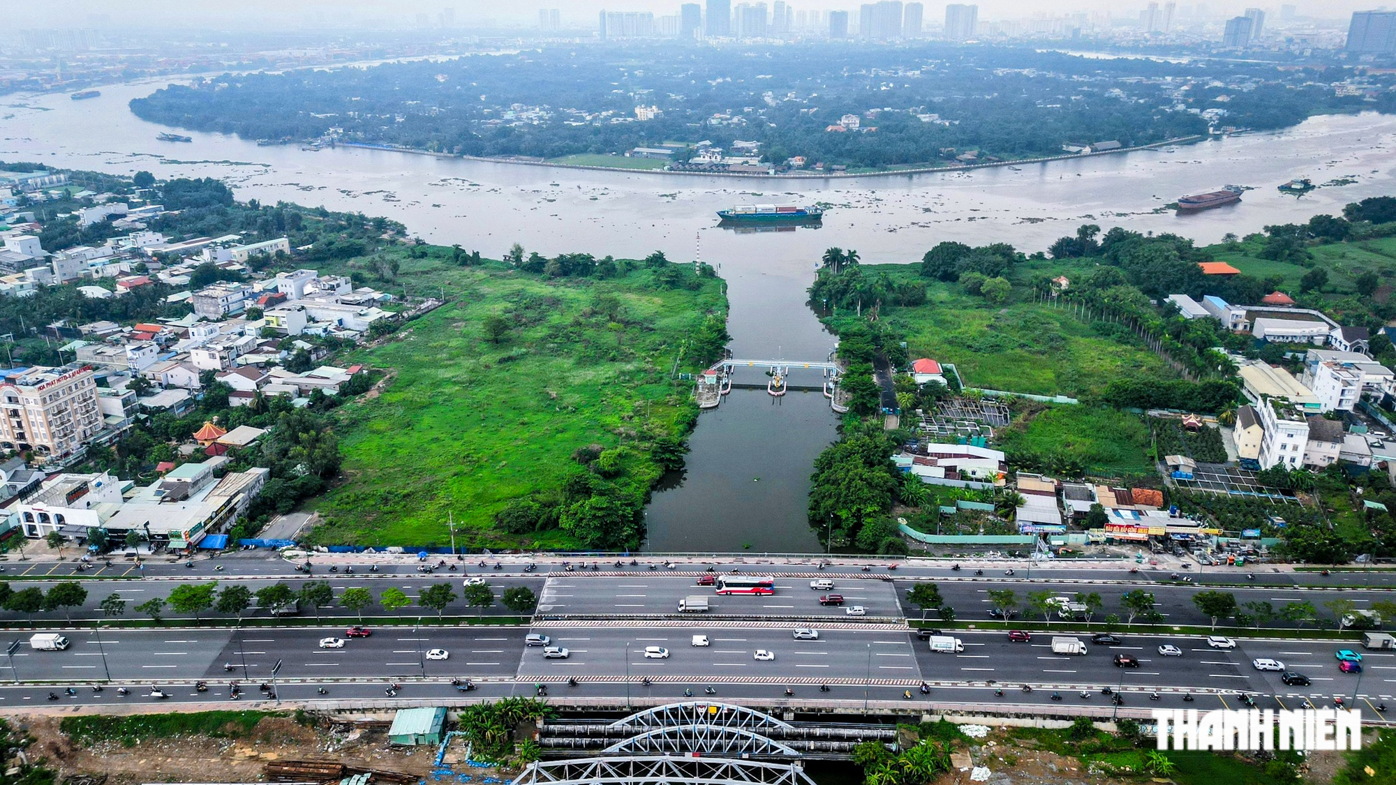 TP.HCM tính làm cao tốc 47.000 tỉ đồng nối sân bay Long Thành- Ảnh 2. TP.HCM tính làm cao tốc 47.000 tỉ đồng nối sân bay Long Thành- Ảnh 2.