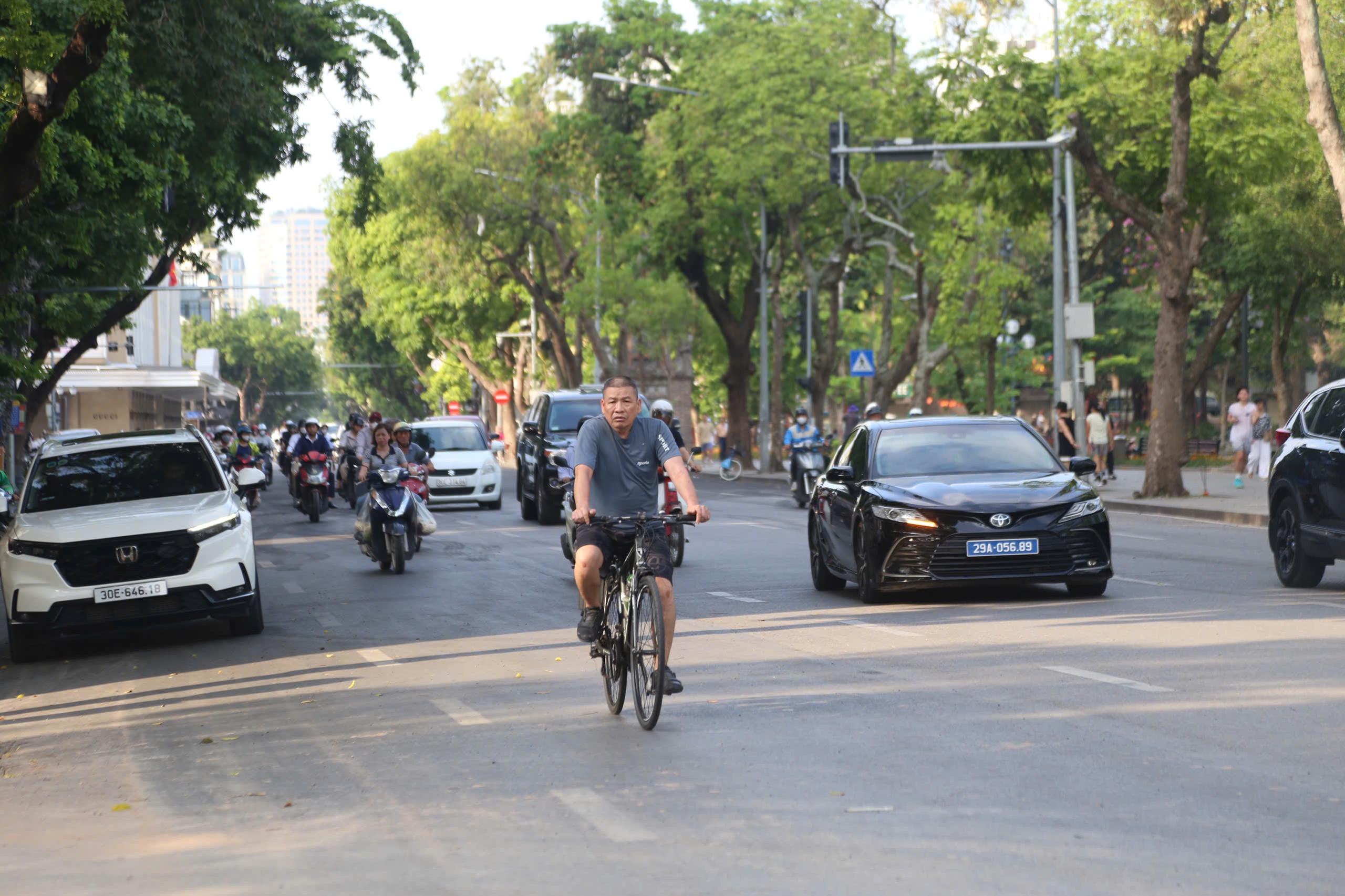 Hà Nội tiếp tục chưa thông qua vùng phát thải thấp trong Vành đai 1 - Ảnh 2.