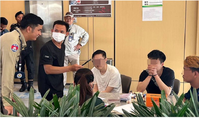 Campuchia vừa tiến hành chiến dịch triệt phá các mạng lưới lừa đảo trực tuyến- Ảnh 1.