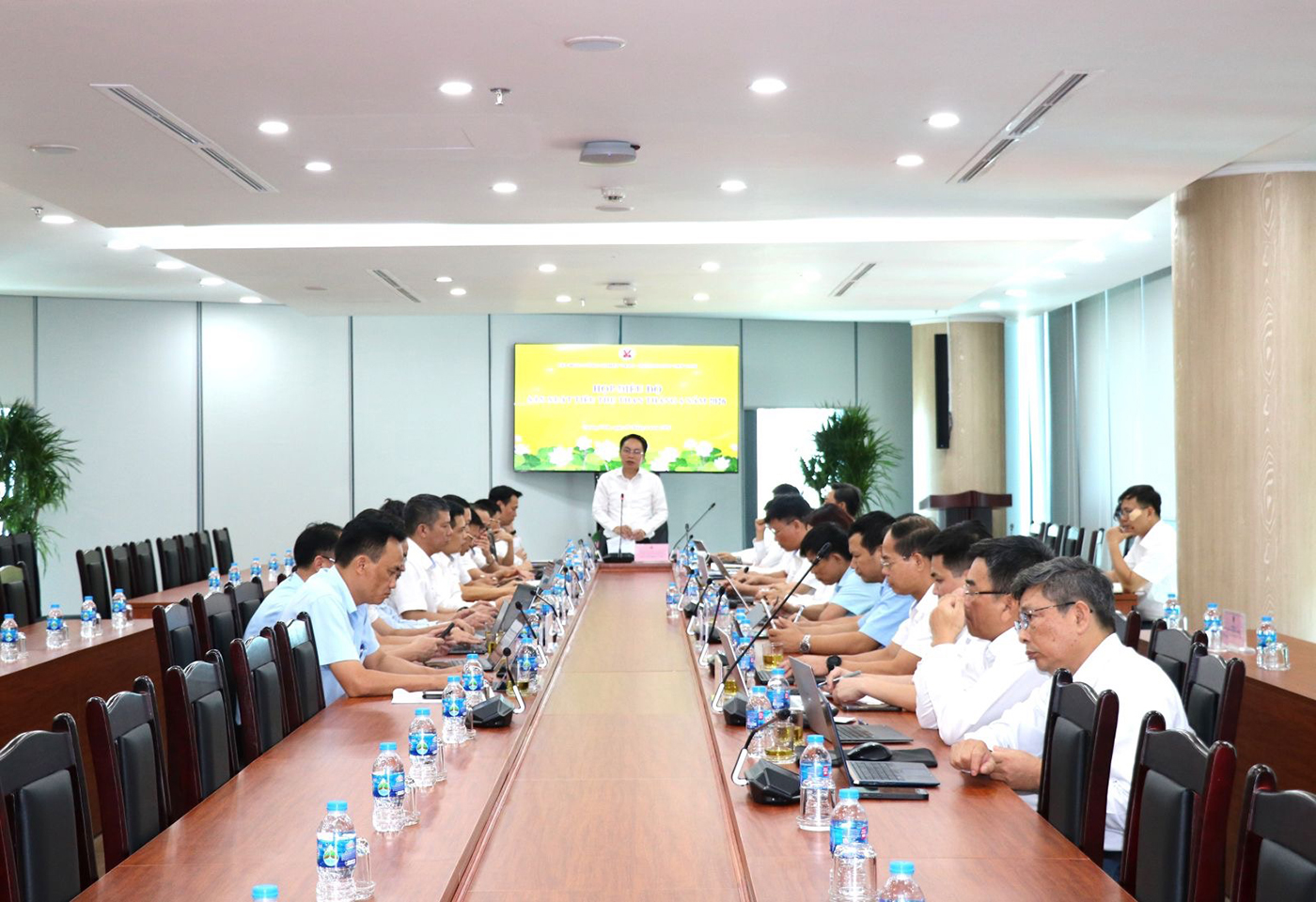 TKV ưu tiên tối đa cung cấp than cho sản xuất điện 1 TKV ưu tiên tối đa cung cấp than cho sản xuất điện - Ảnh 1.