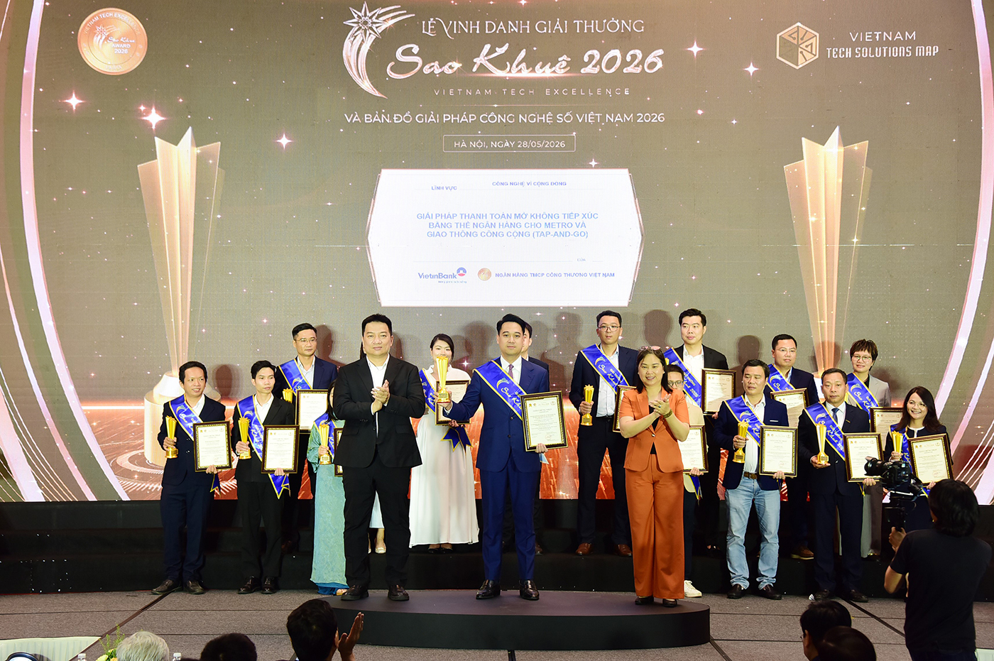 Giải pháp thanh toán thẻ Tap-and-Go tỏa sáng tại Giải thưởng Sao Khuê 2026 - Ảnh 1.