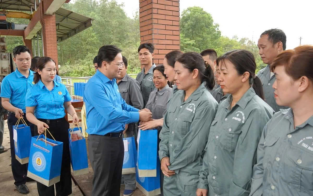 Đại hội XIV Công đoàn VN: Xây dựng Công đoàn vững mạnh toàn diện - Ảnh 2.