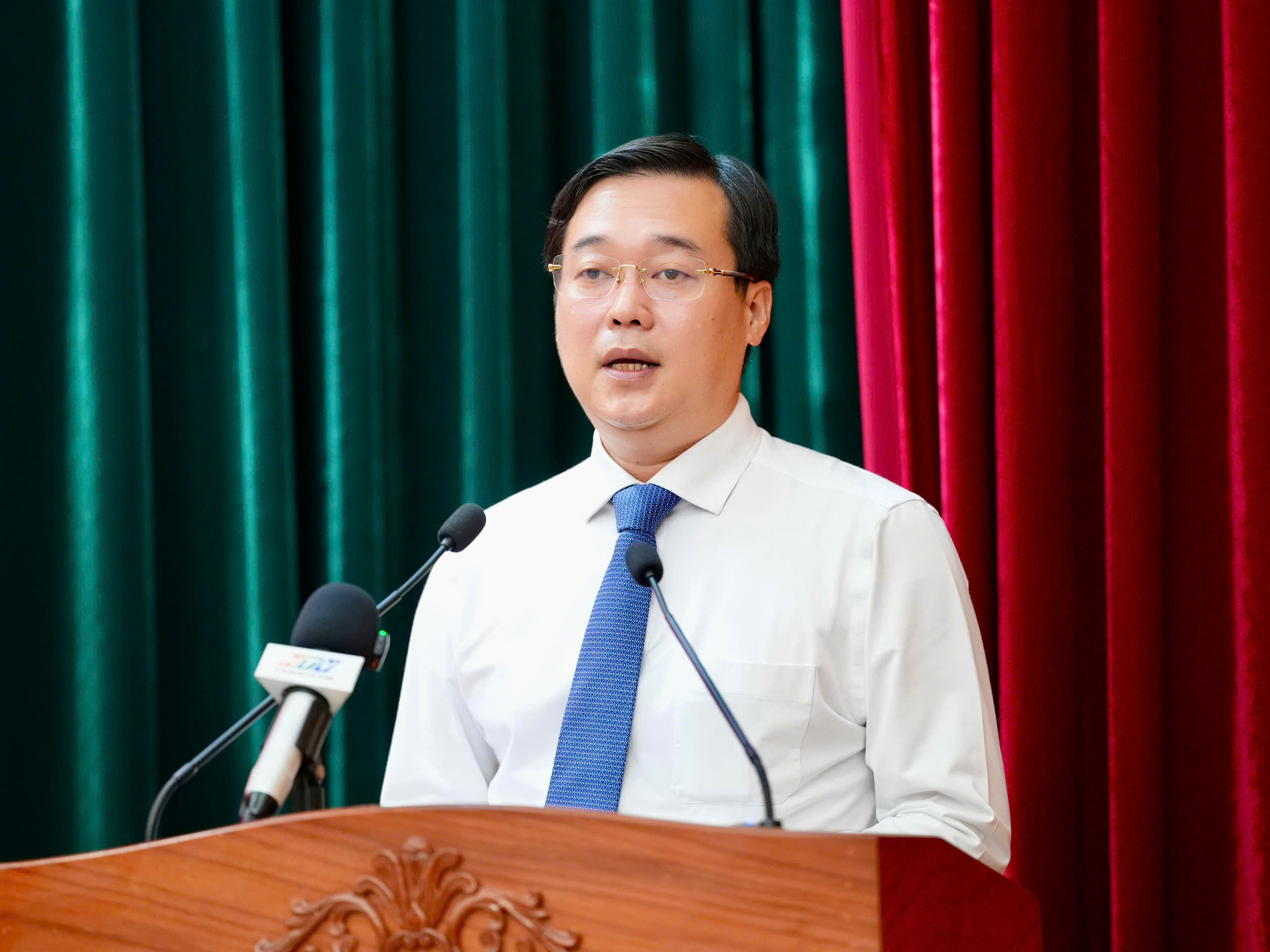  Đằng sau mỗi măng-sét là tâm huyết, thanh xuân người làm báo- Ảnh 2.