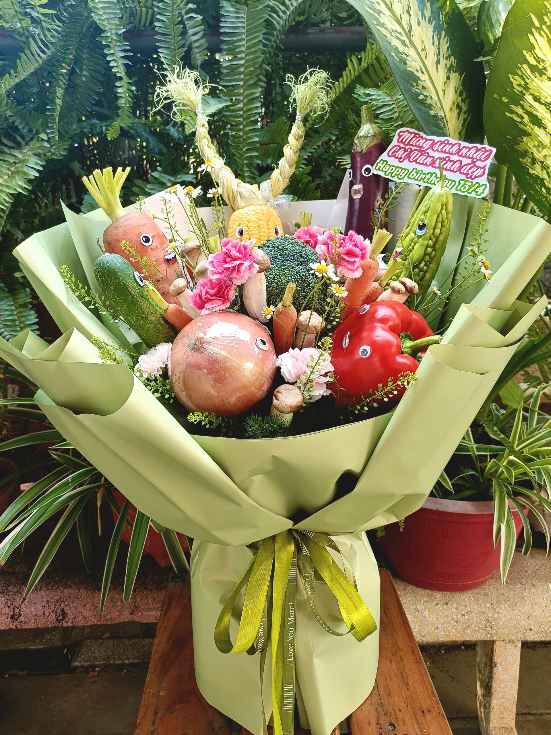 Rau củ lên đời thành quà tặng độc đáo- Ảnh 9. Rau củ lên đời thành quà tặng độc đáo- Ảnh 9.