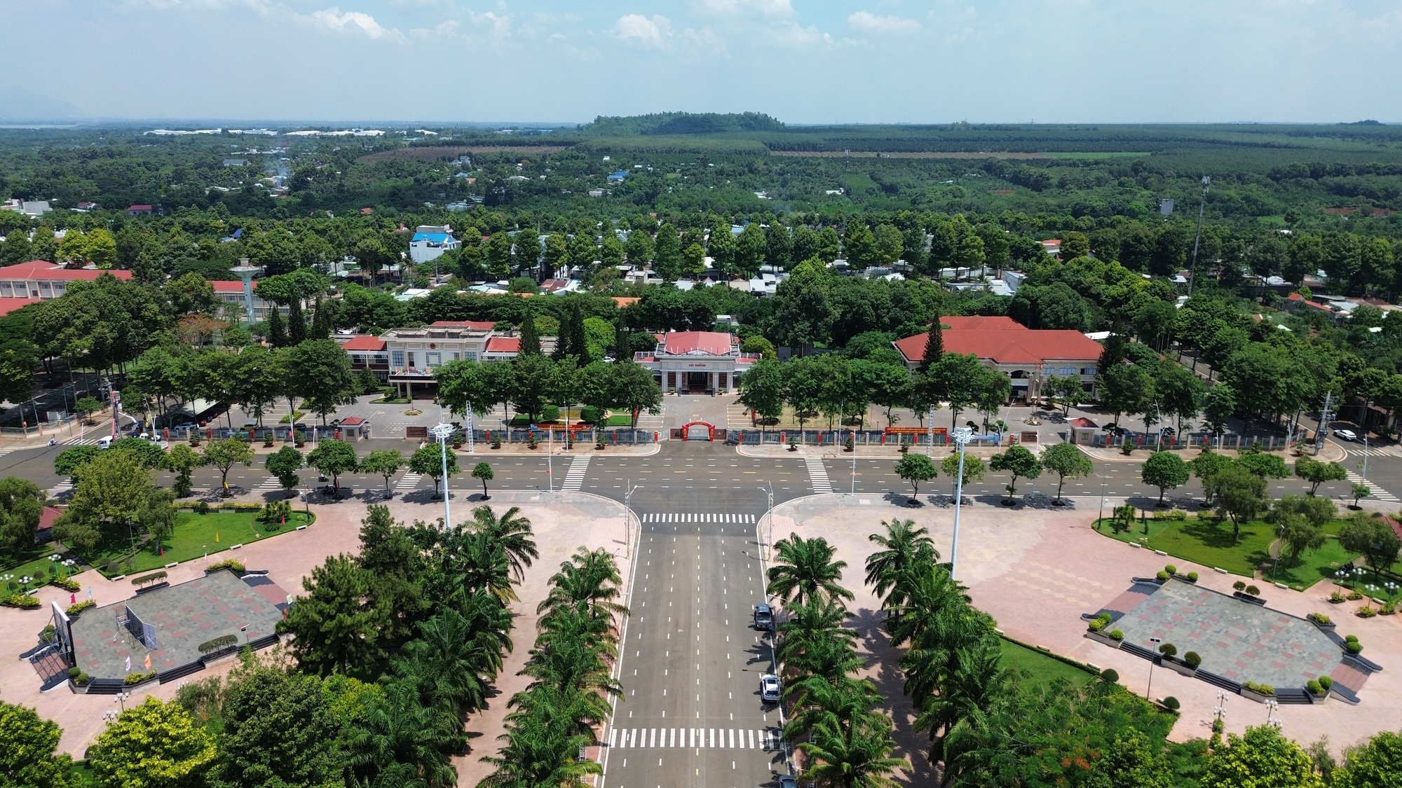 Khu trung tâm hành chính xã Ngãi Giao